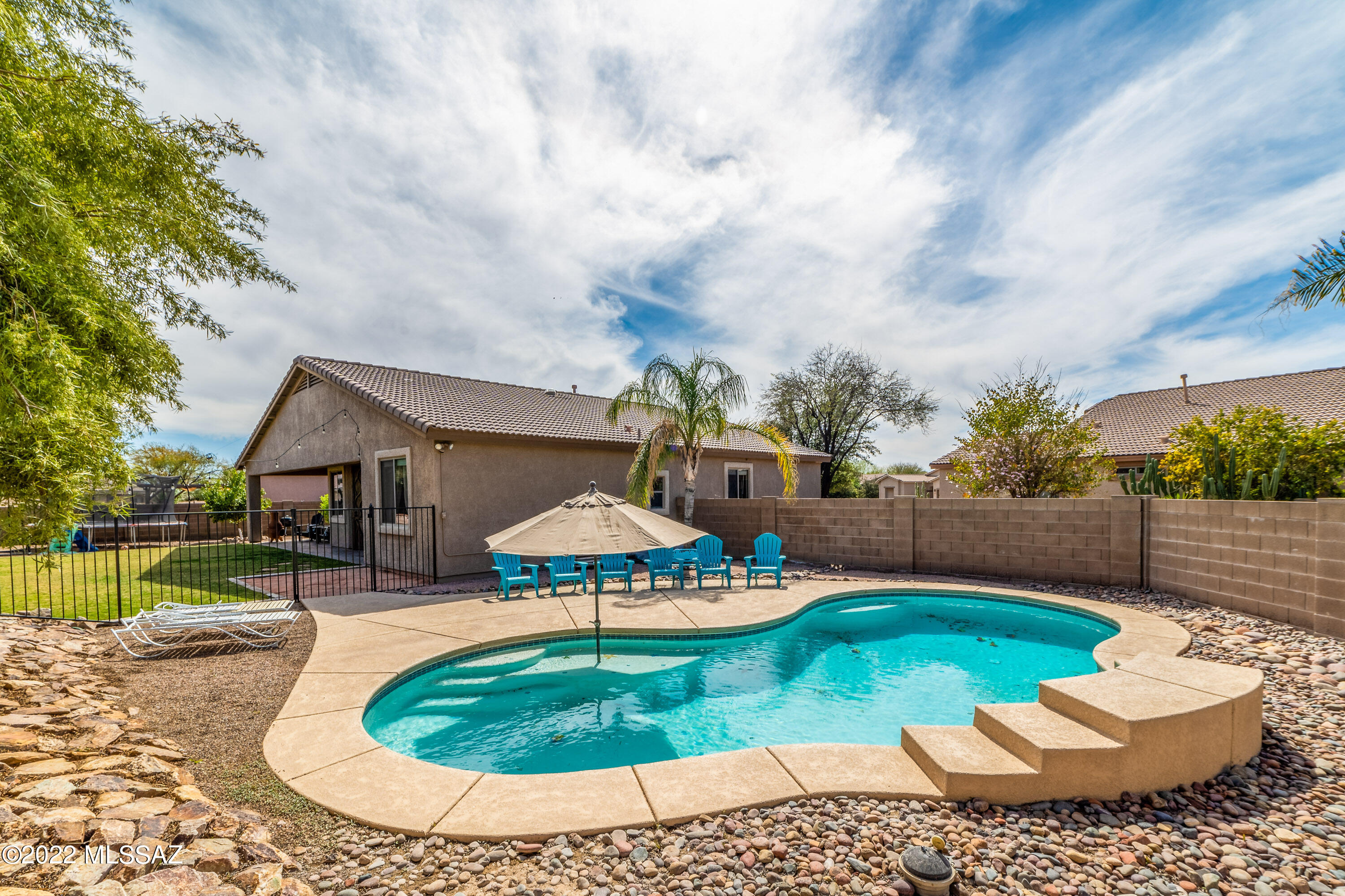 12532 N Stone Ring Drive