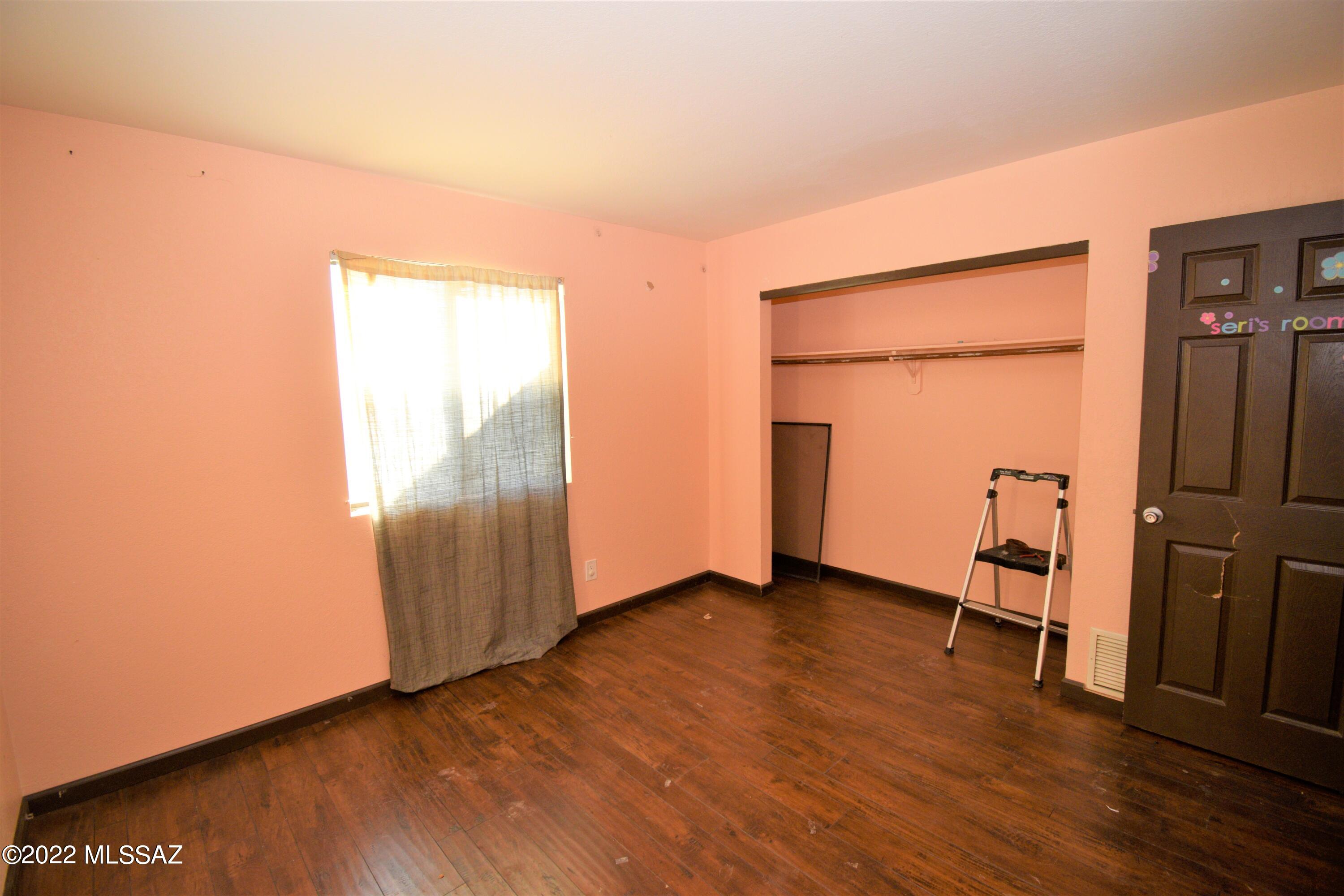 1040 N Solar Drive