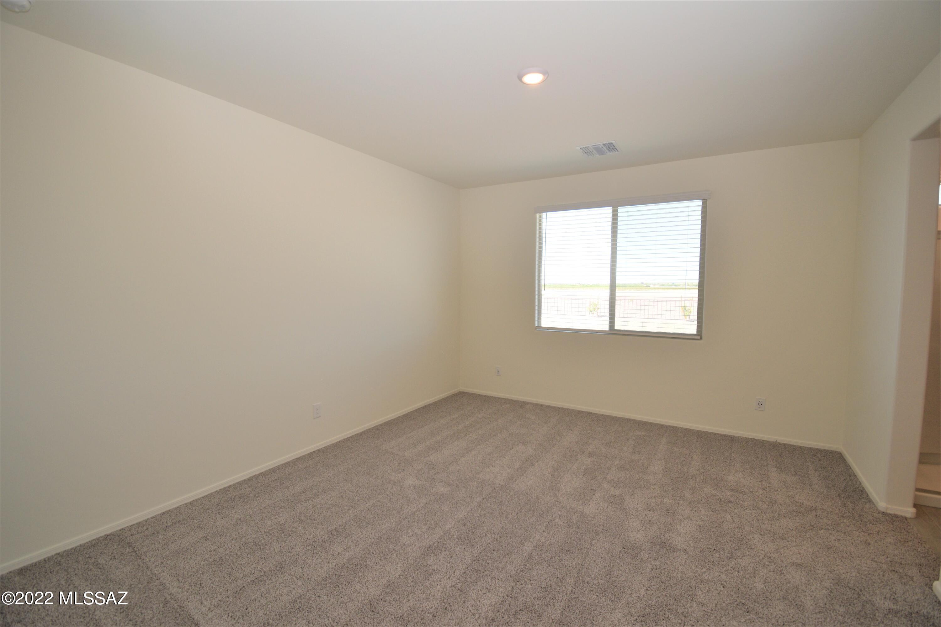 10736 W Embrey Drive