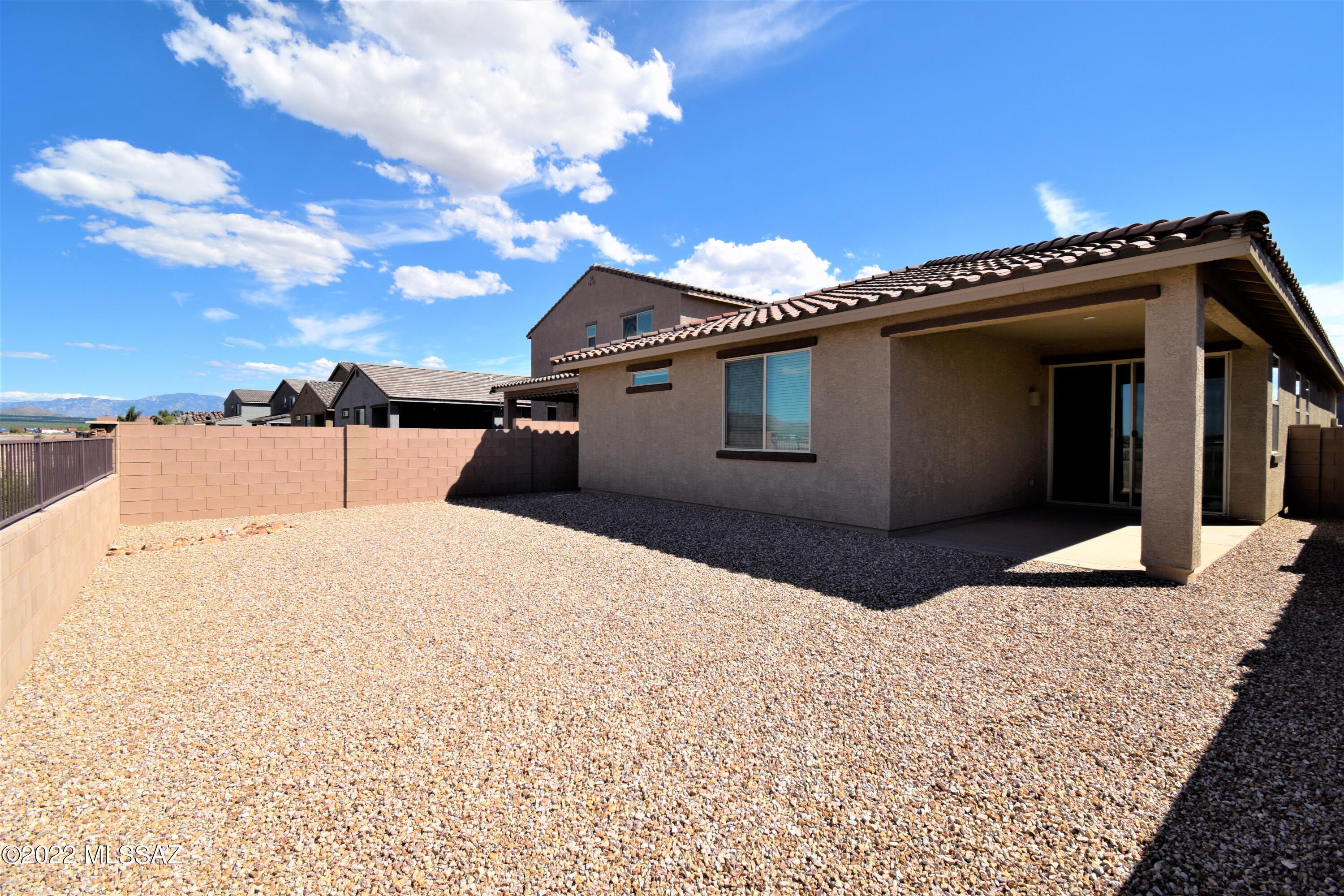 10736 W Embrey Drive