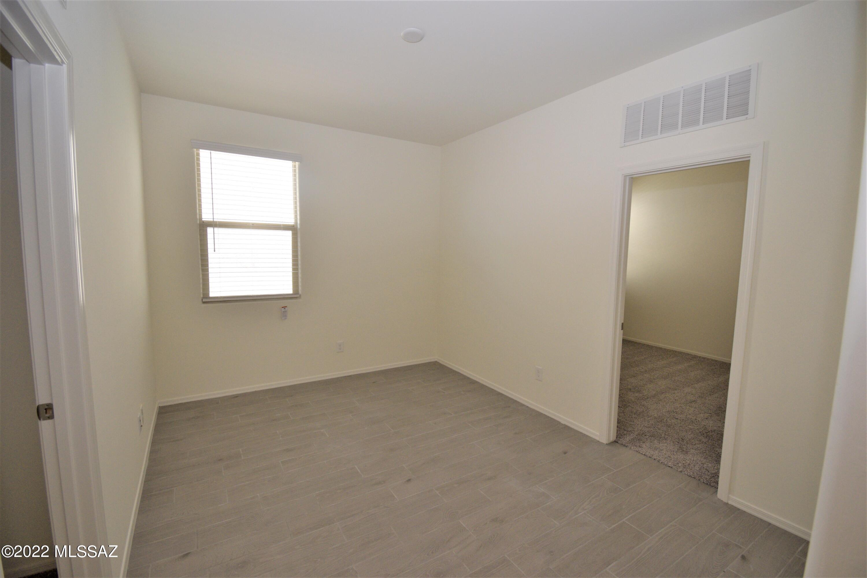 10736 W Embrey Drive