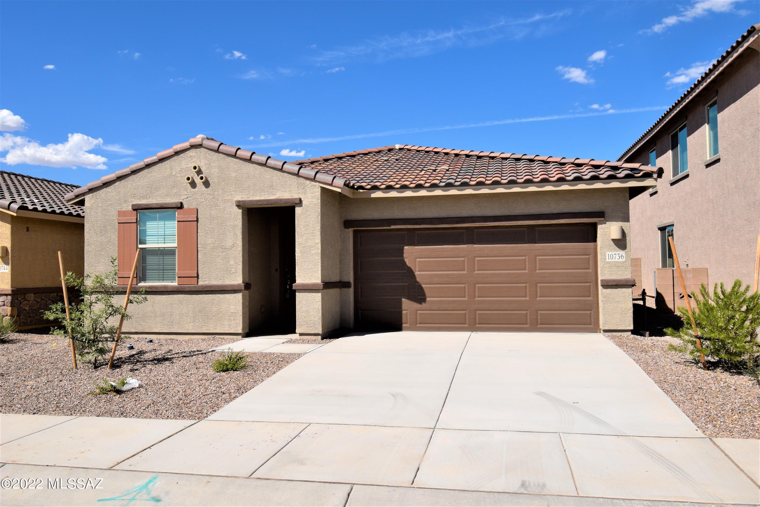 10736 W Embrey Drive