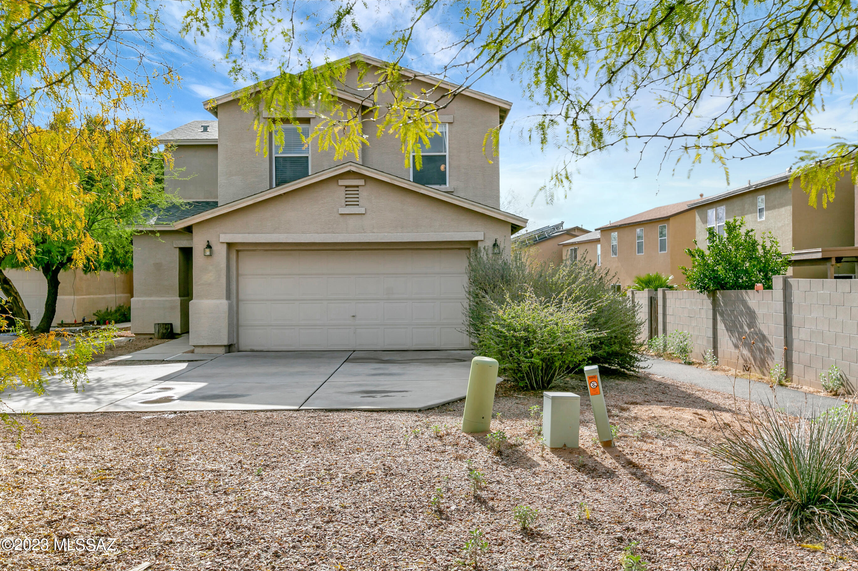 8461 N Placita De La Manzana