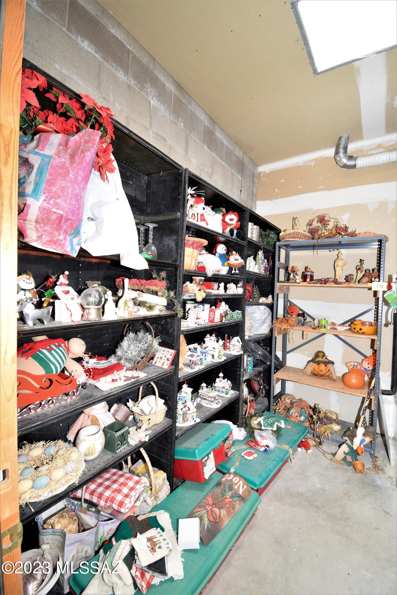 2465 N Tomahawk Trail