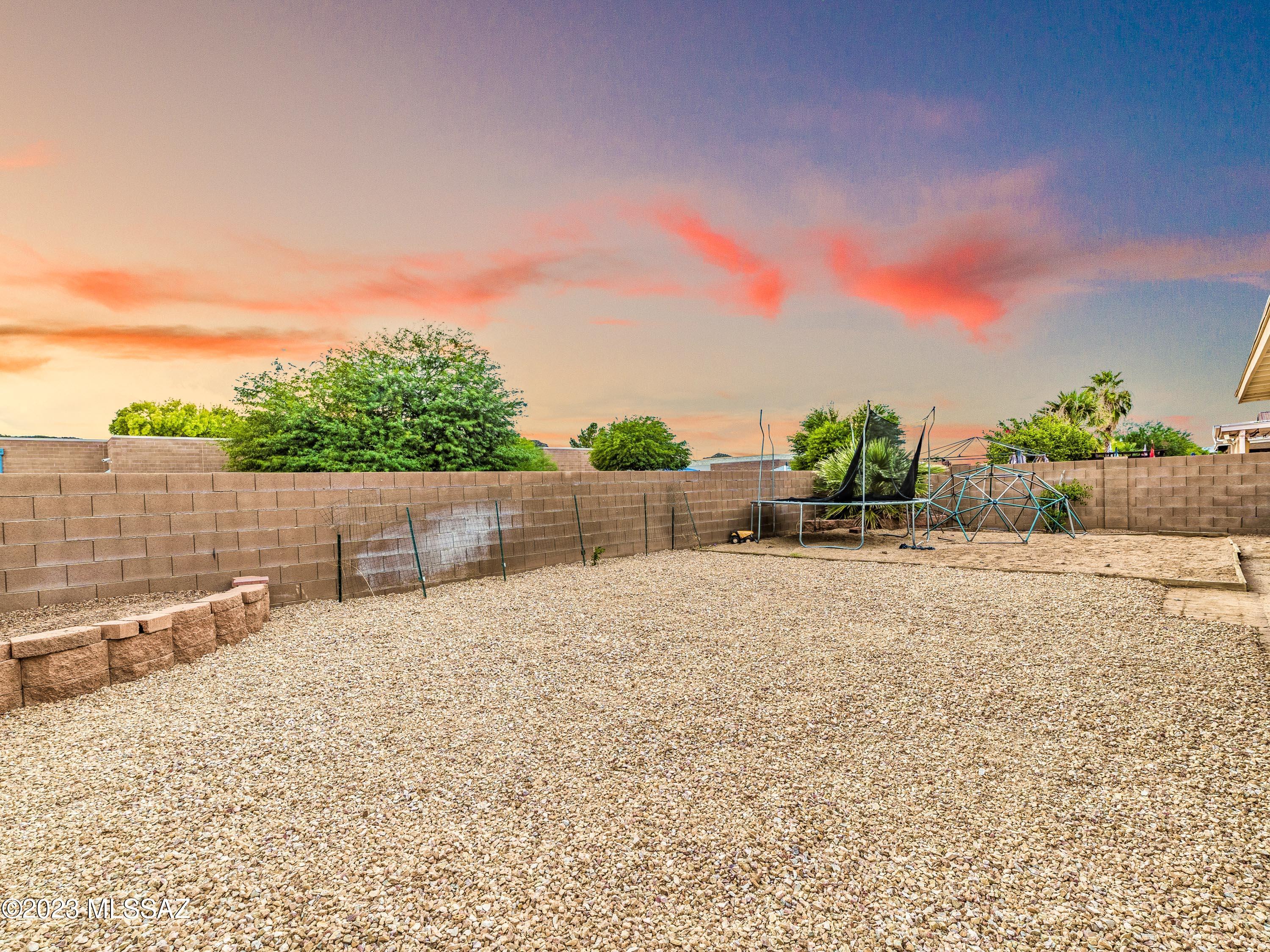 9205 N Sugar Foot Drive