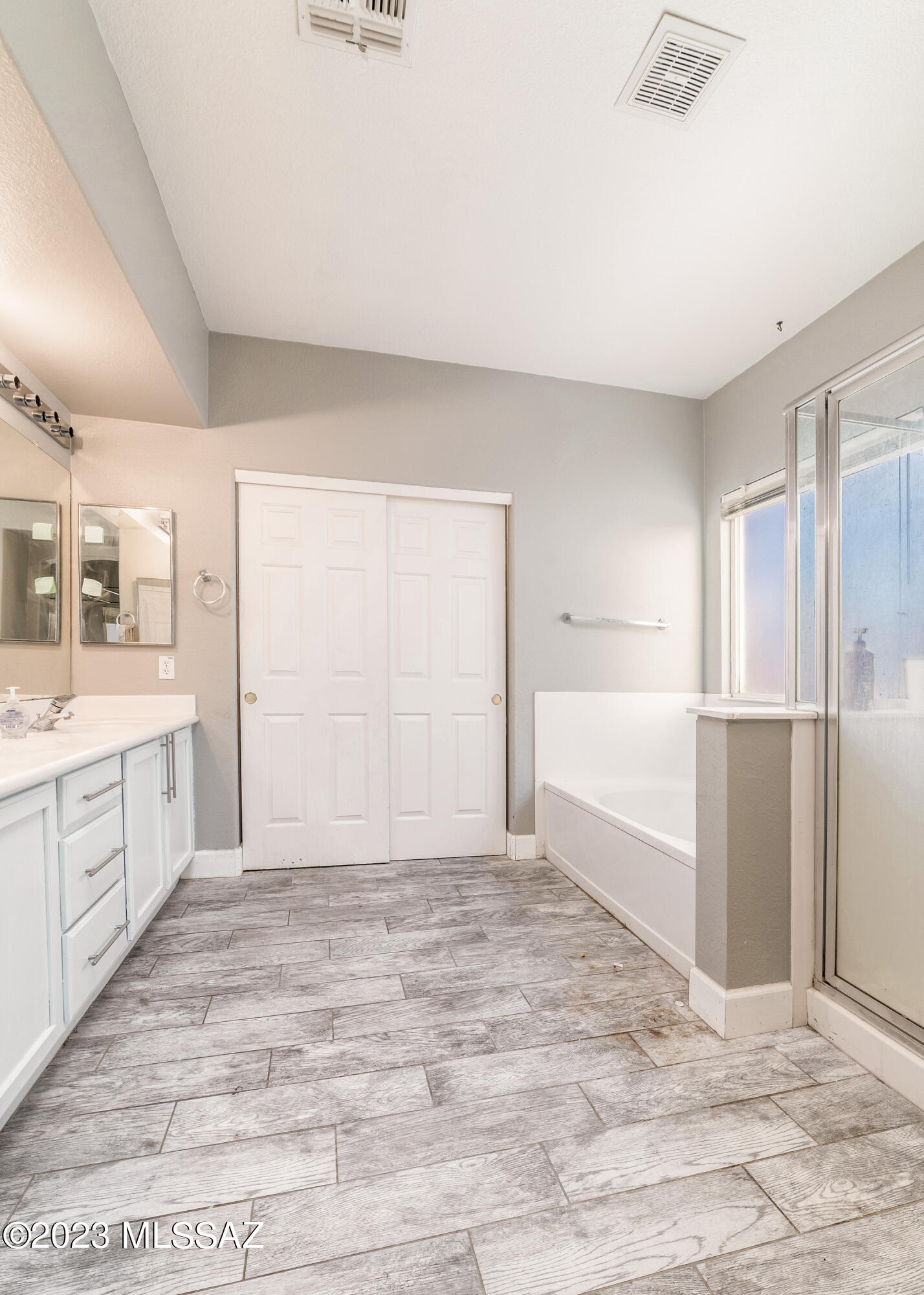 9205 N Sugar Foot Drive