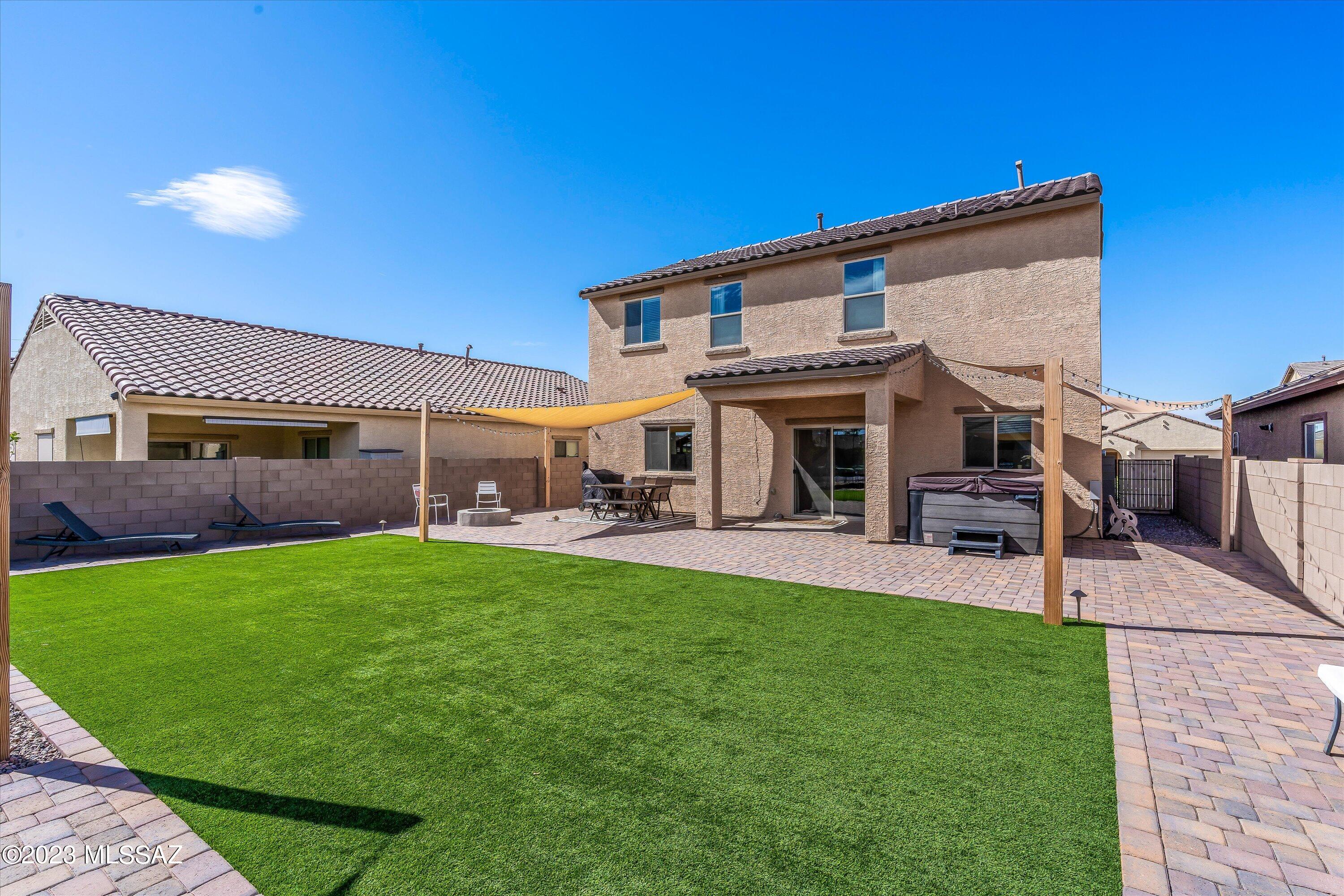 10971 W Whitton Street