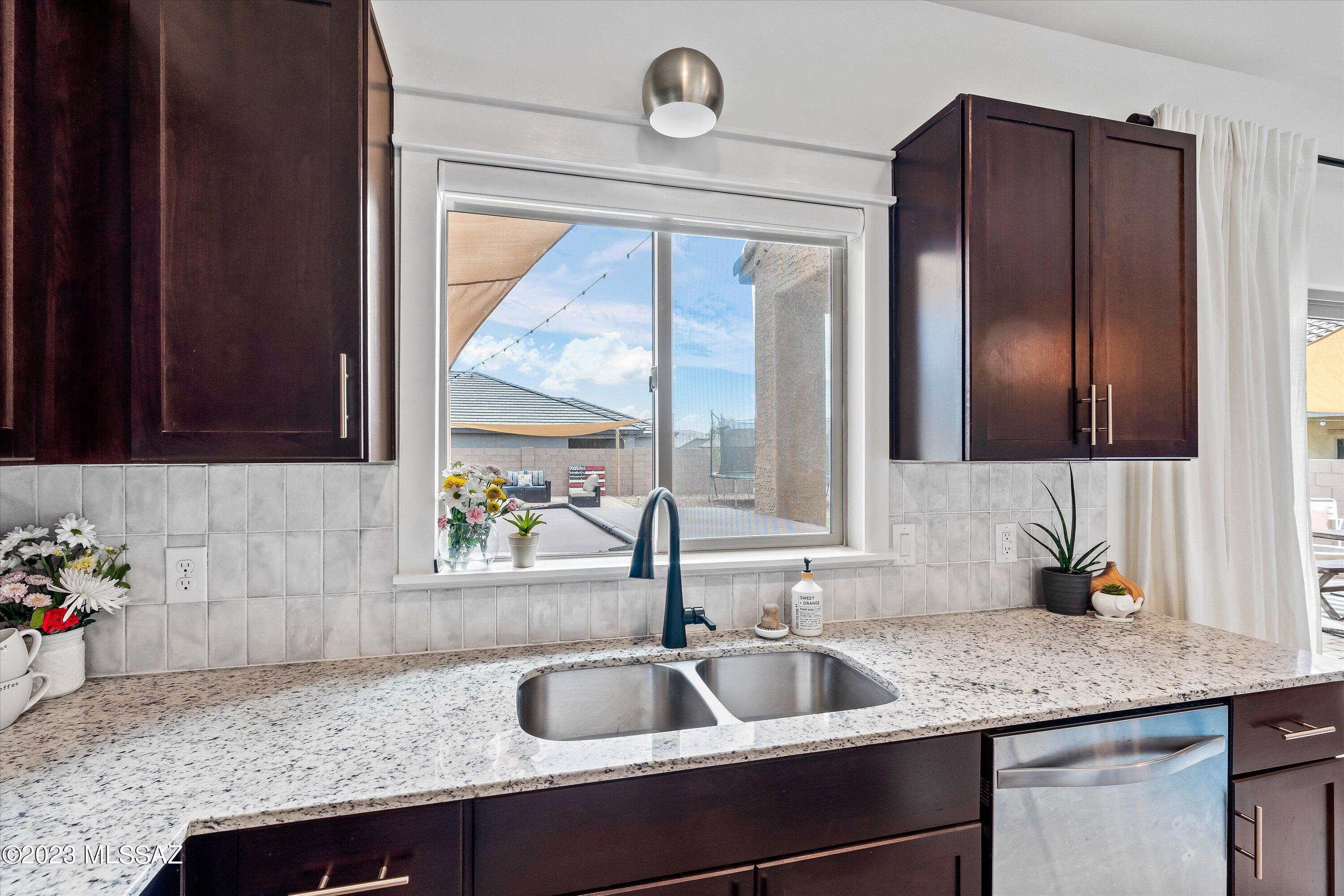 10971 W Whitton Street