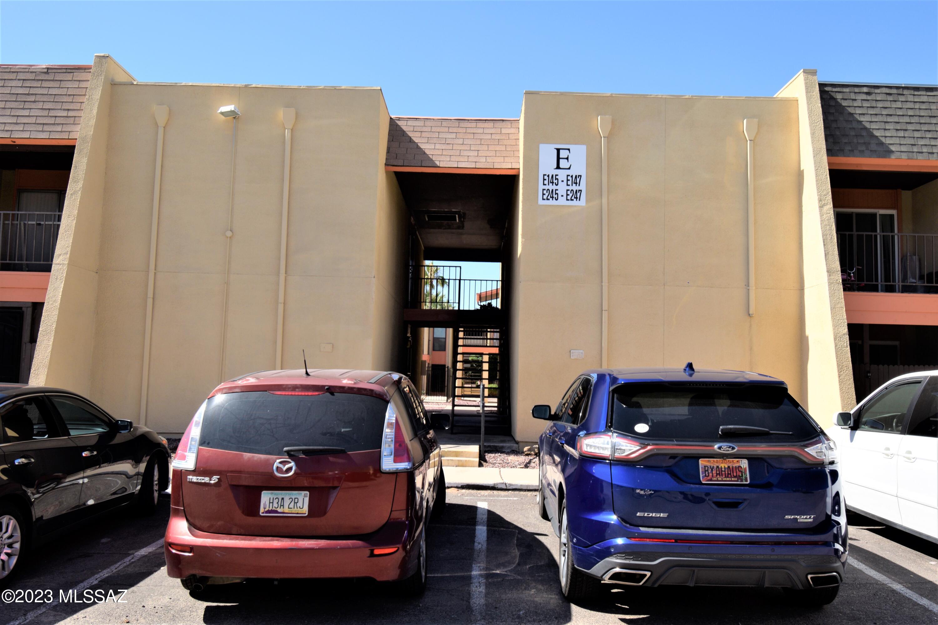 1620 N Wilmot Road Unit: E144