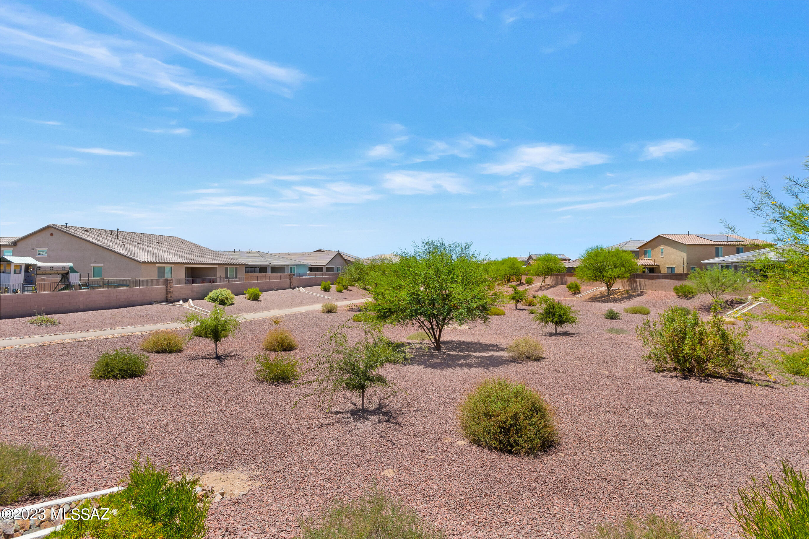 12209 N Amberwood Place