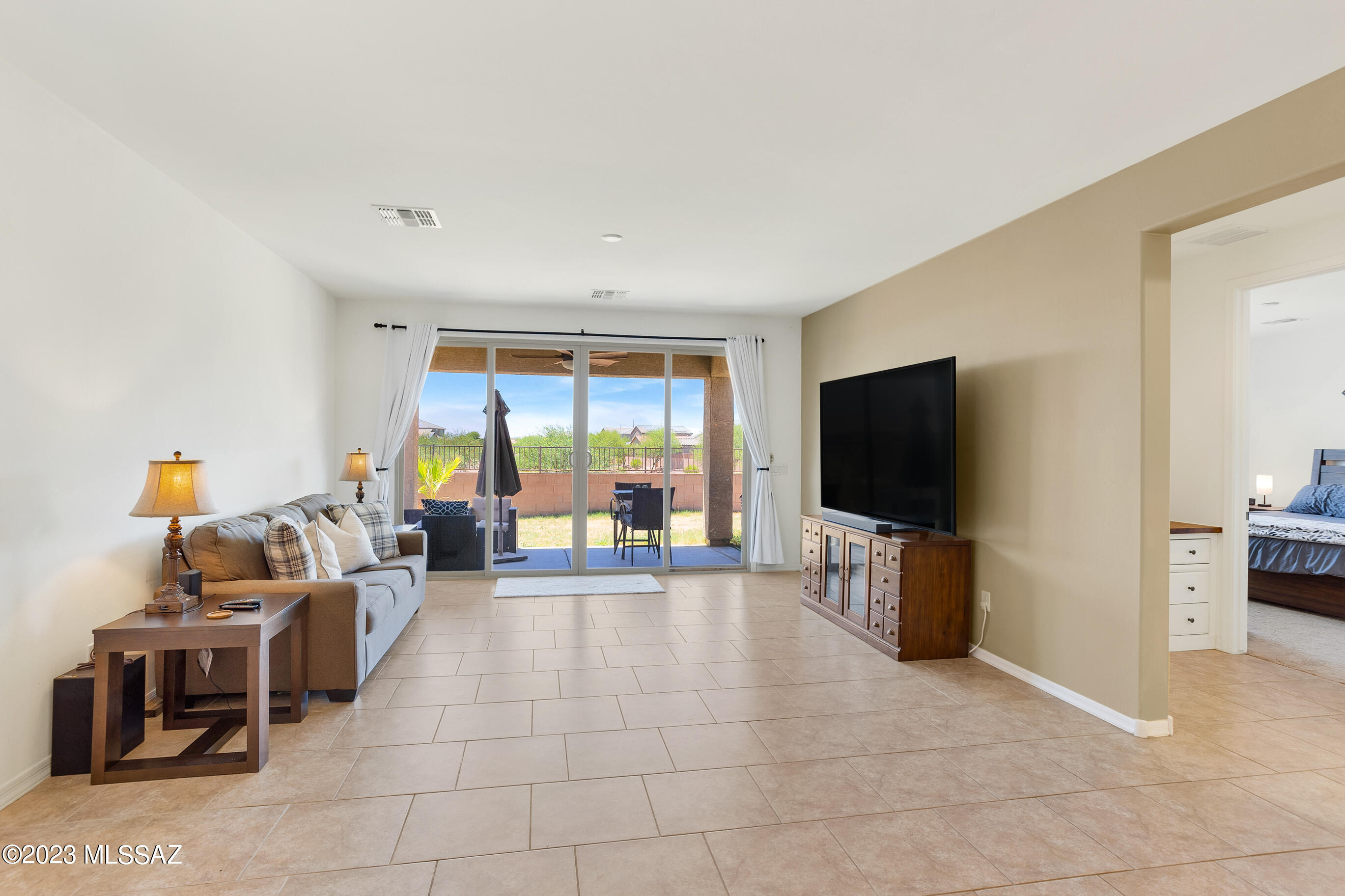 12209 N Amberwood Place