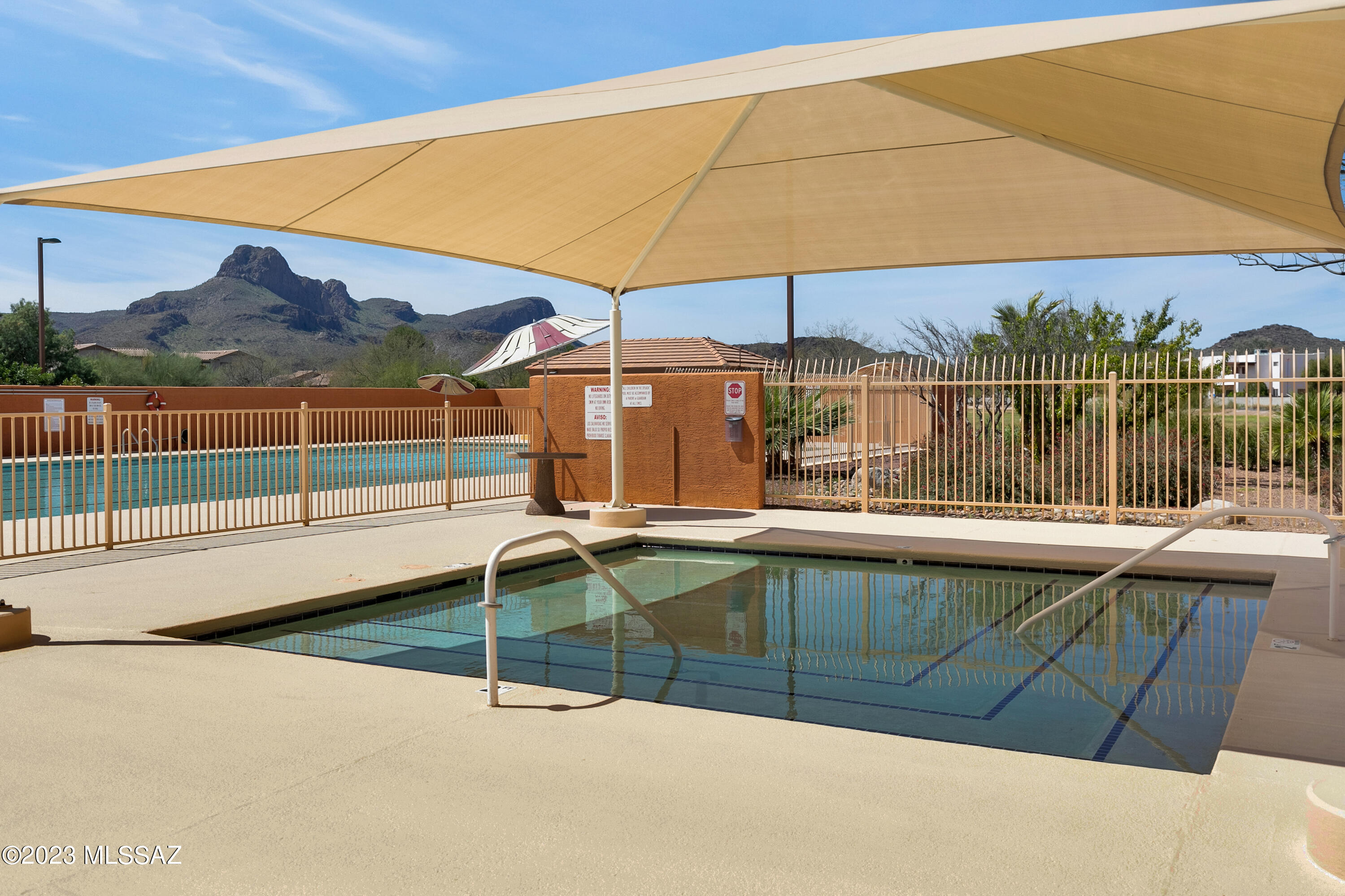 6960 W Avondale Place