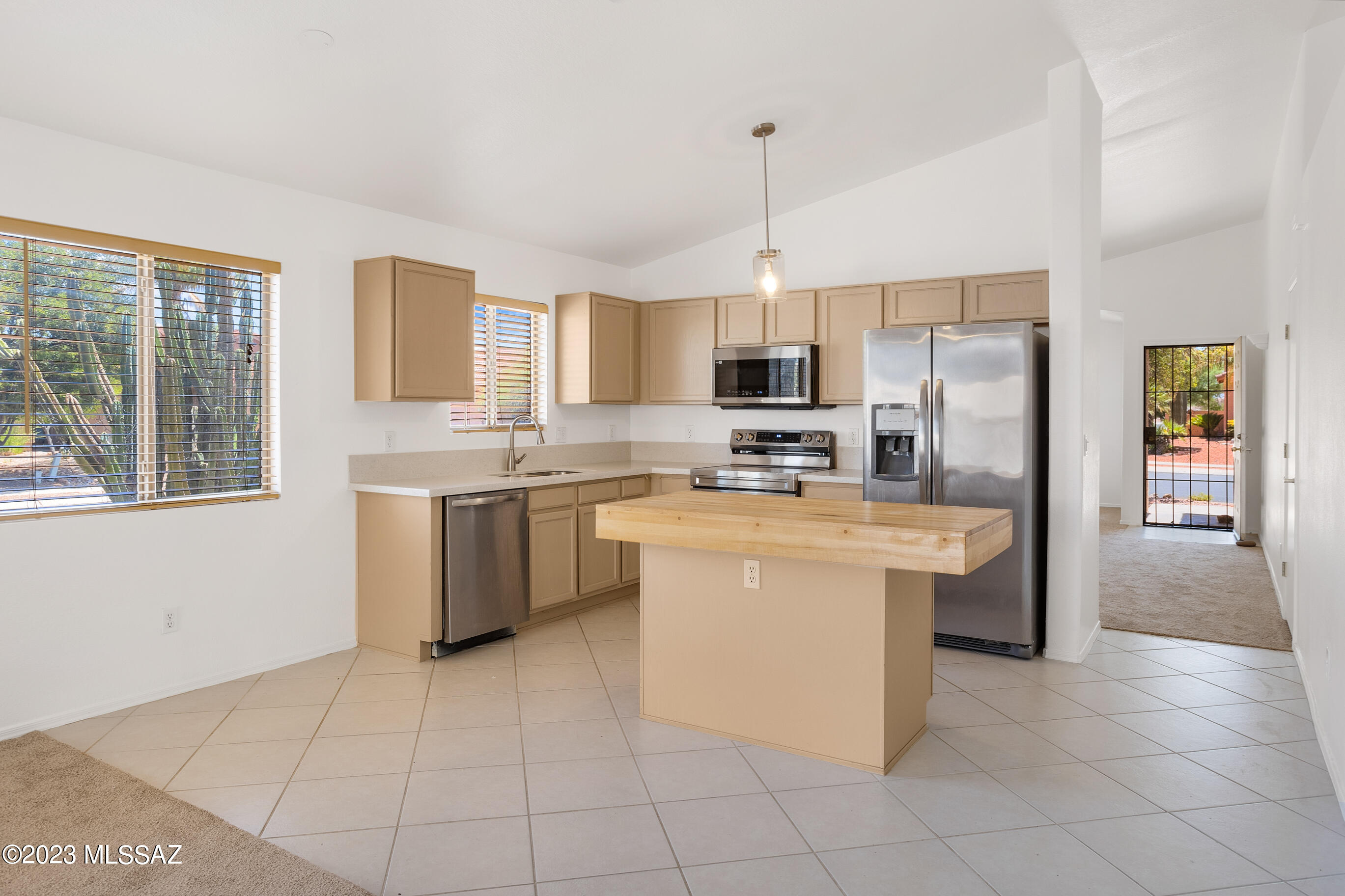 6960 W Avondale Place