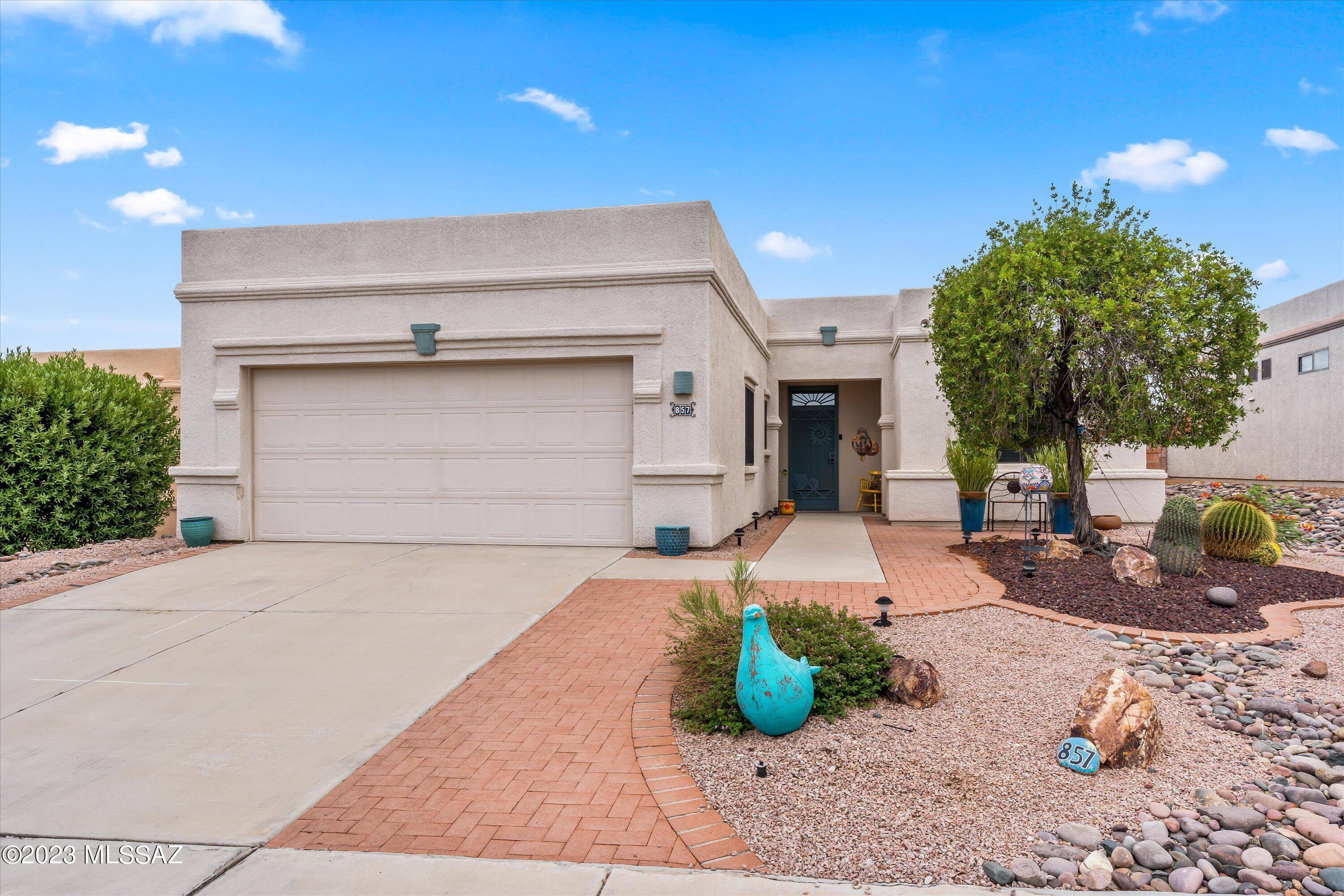 857 W Via Santa Adela