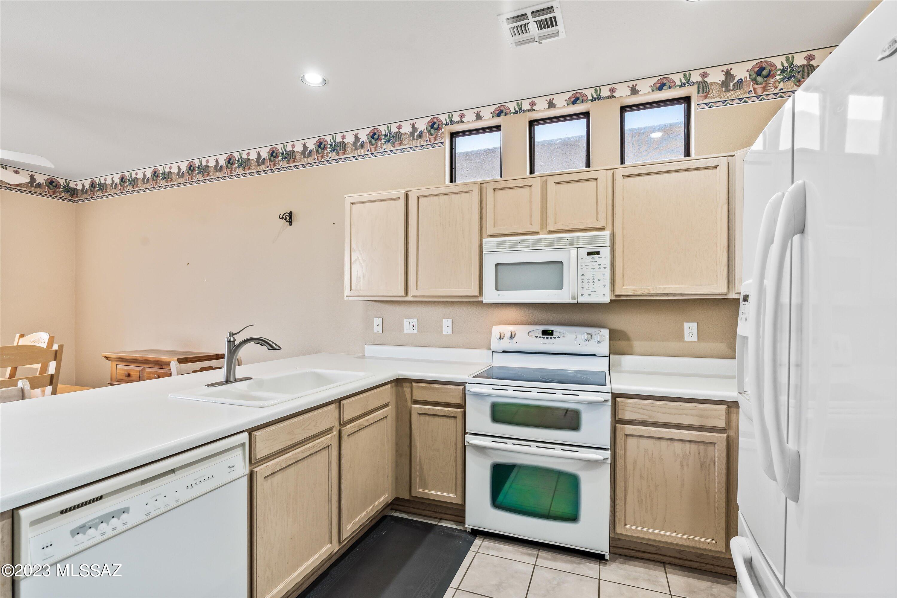 857 W Via Santa Adela