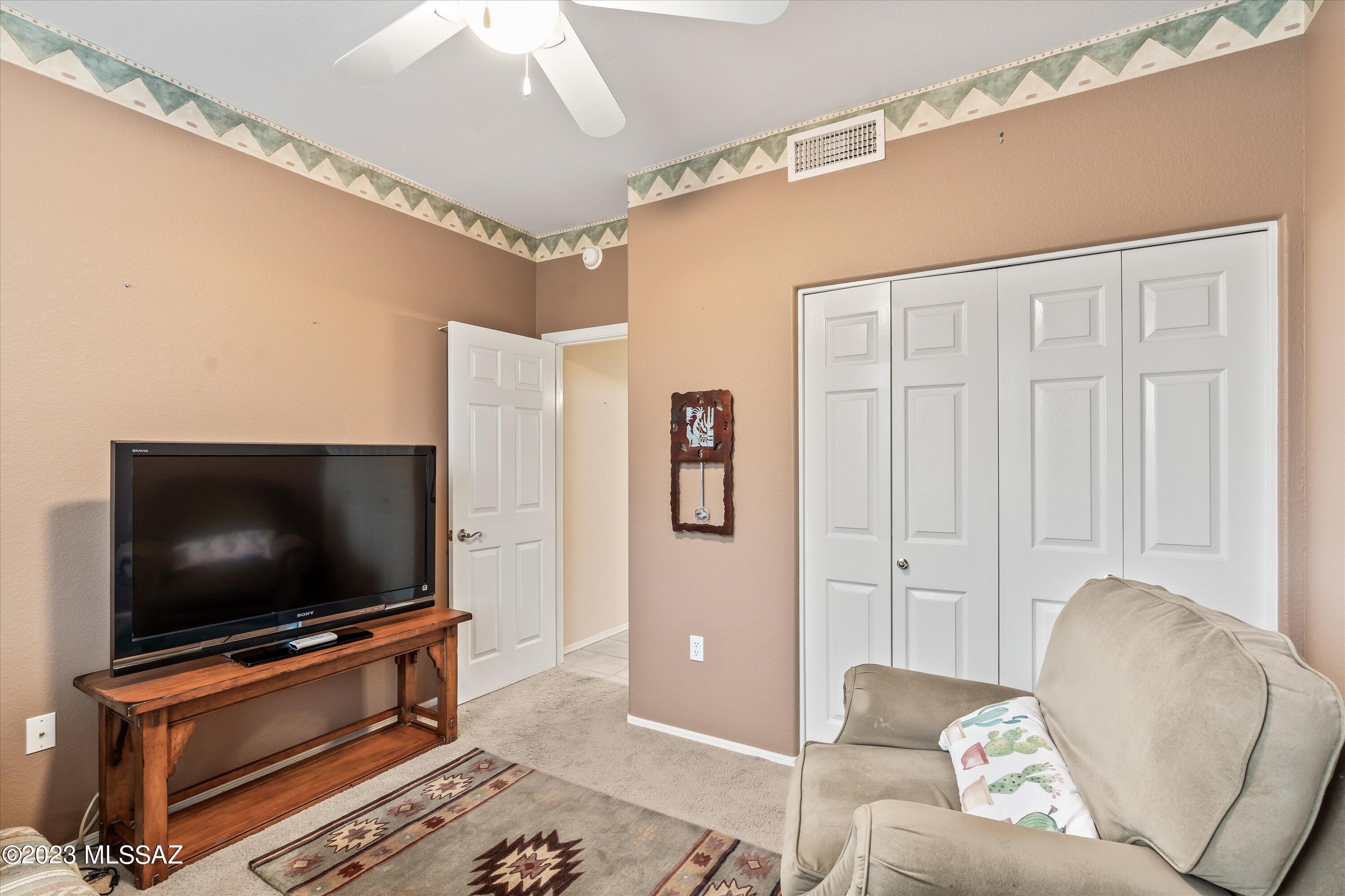 857 W Via Santa Adela