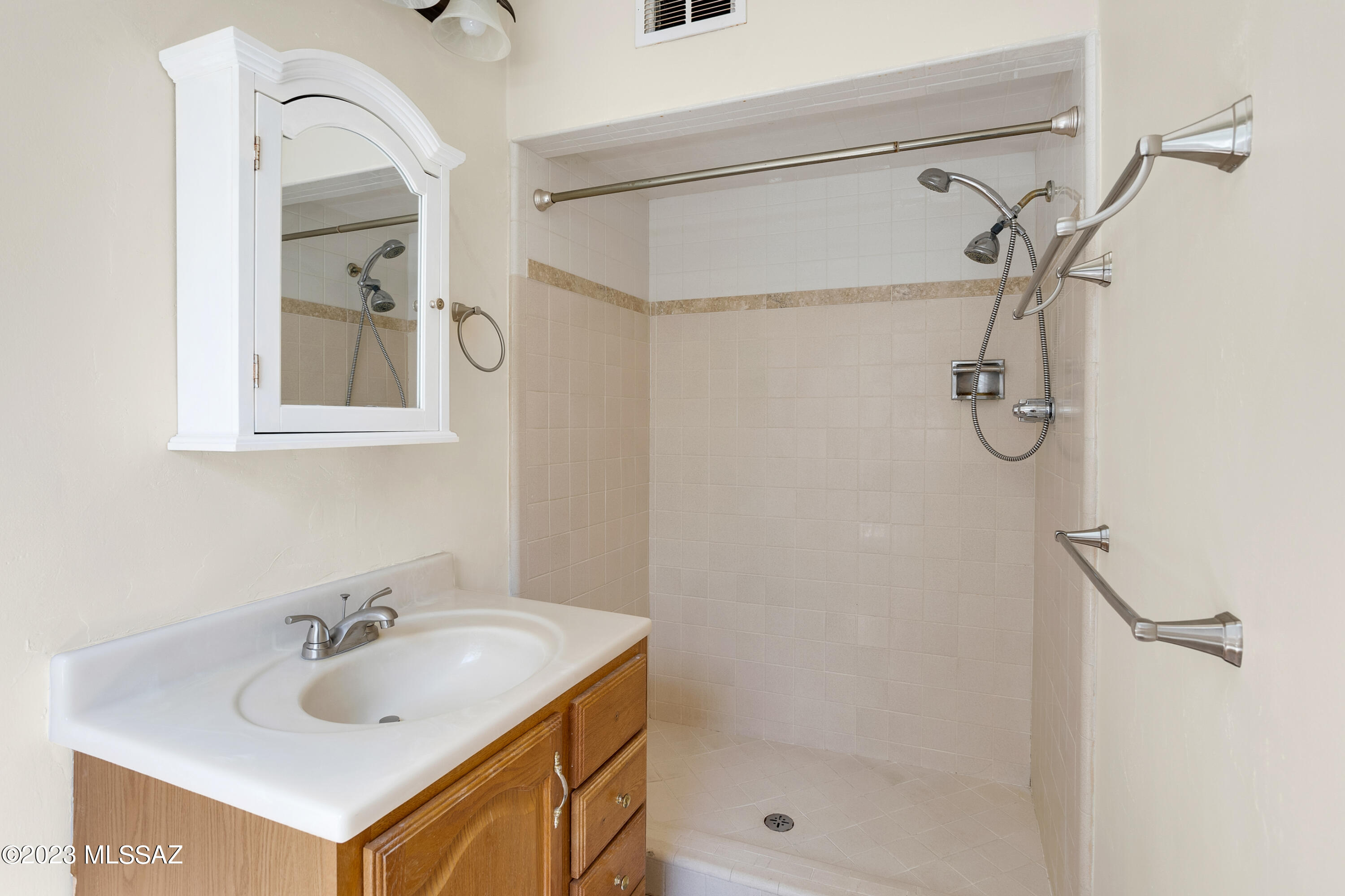 2315 N Madelyn Circle