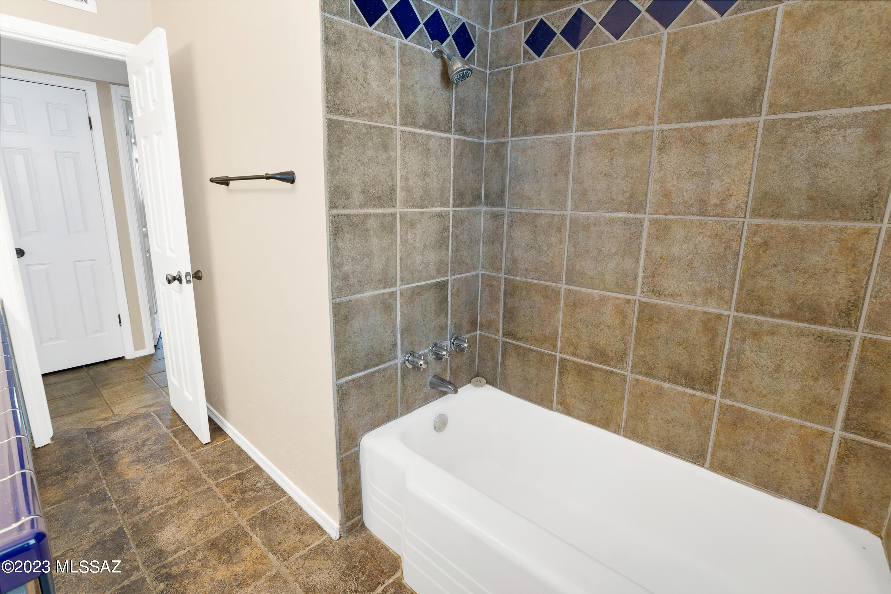 2315 N Madelyn Circle