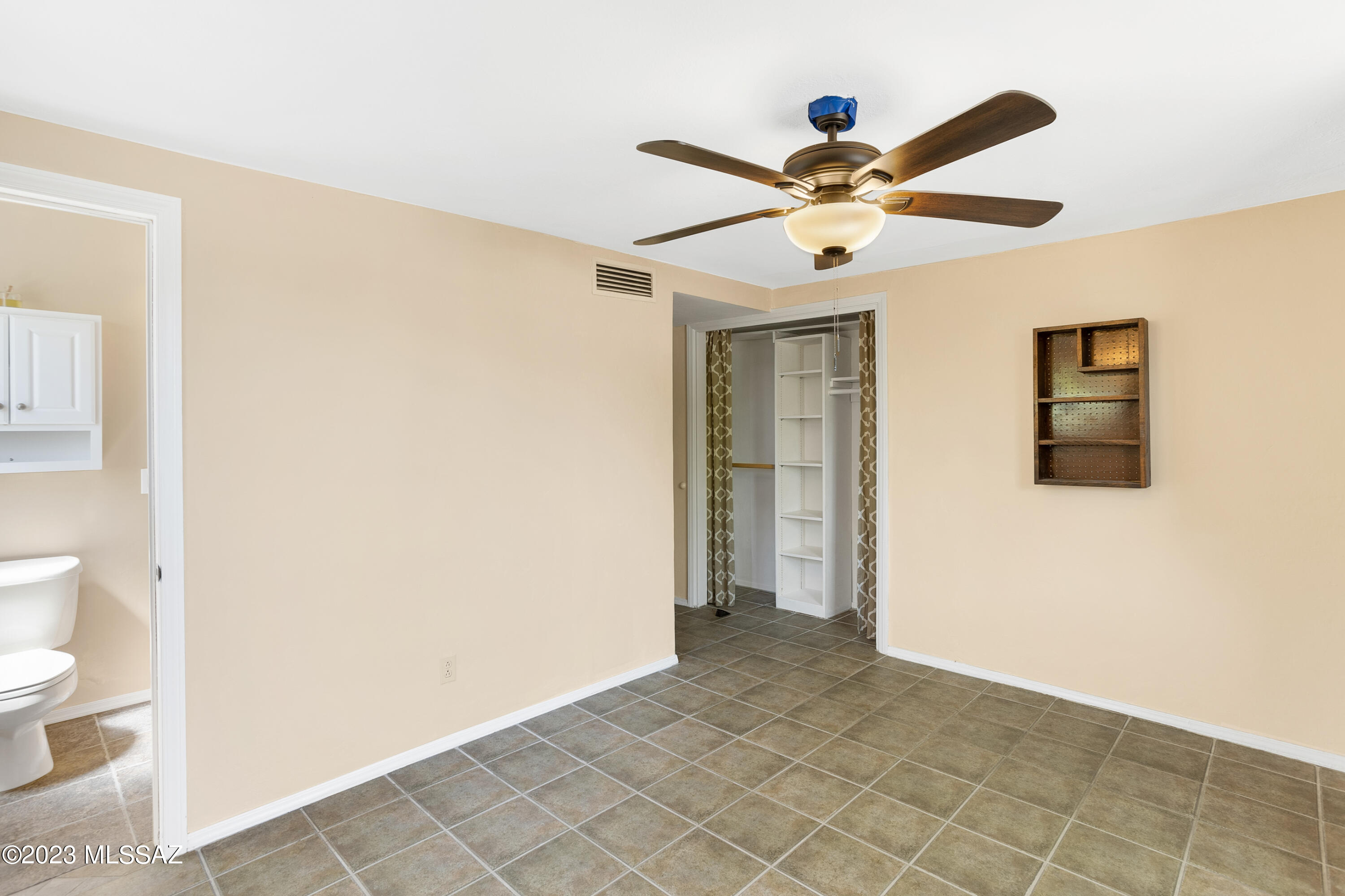 2315 N Madelyn Circle