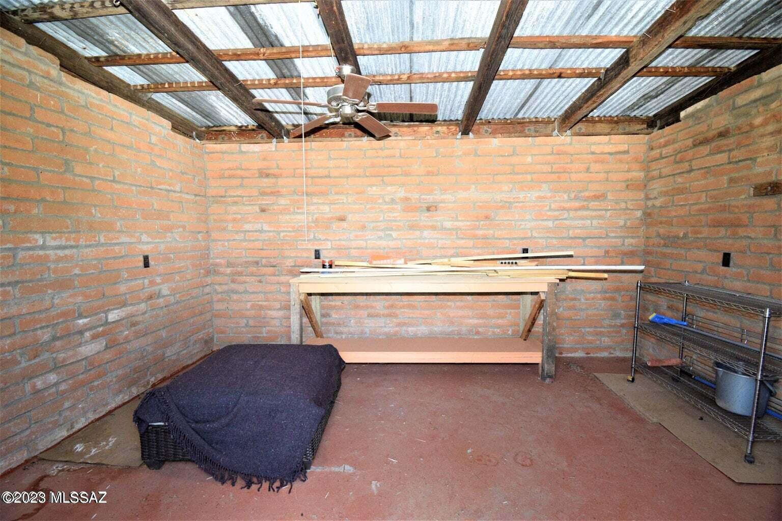 37070 S Pusch Street