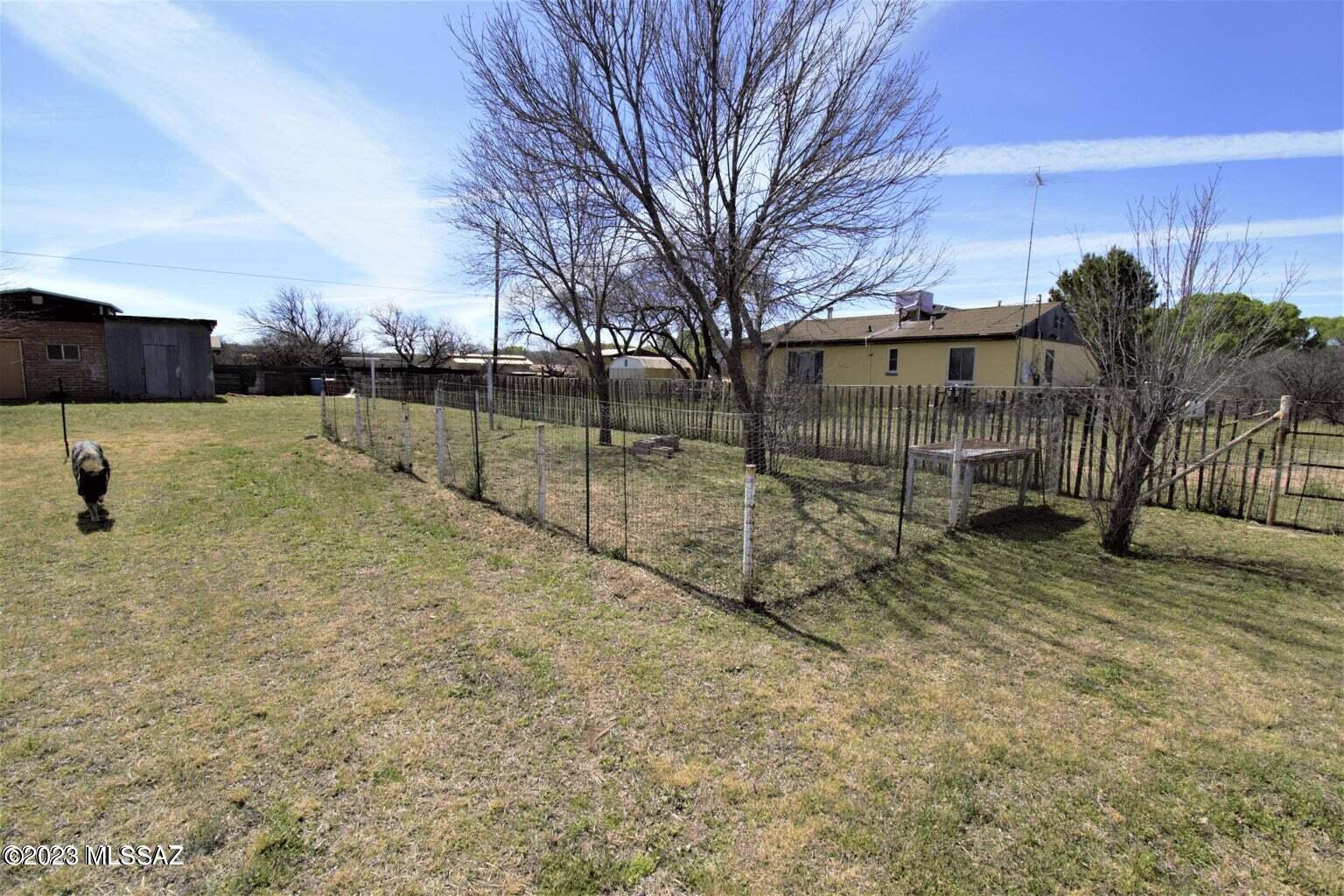 37070 S Pusch Street