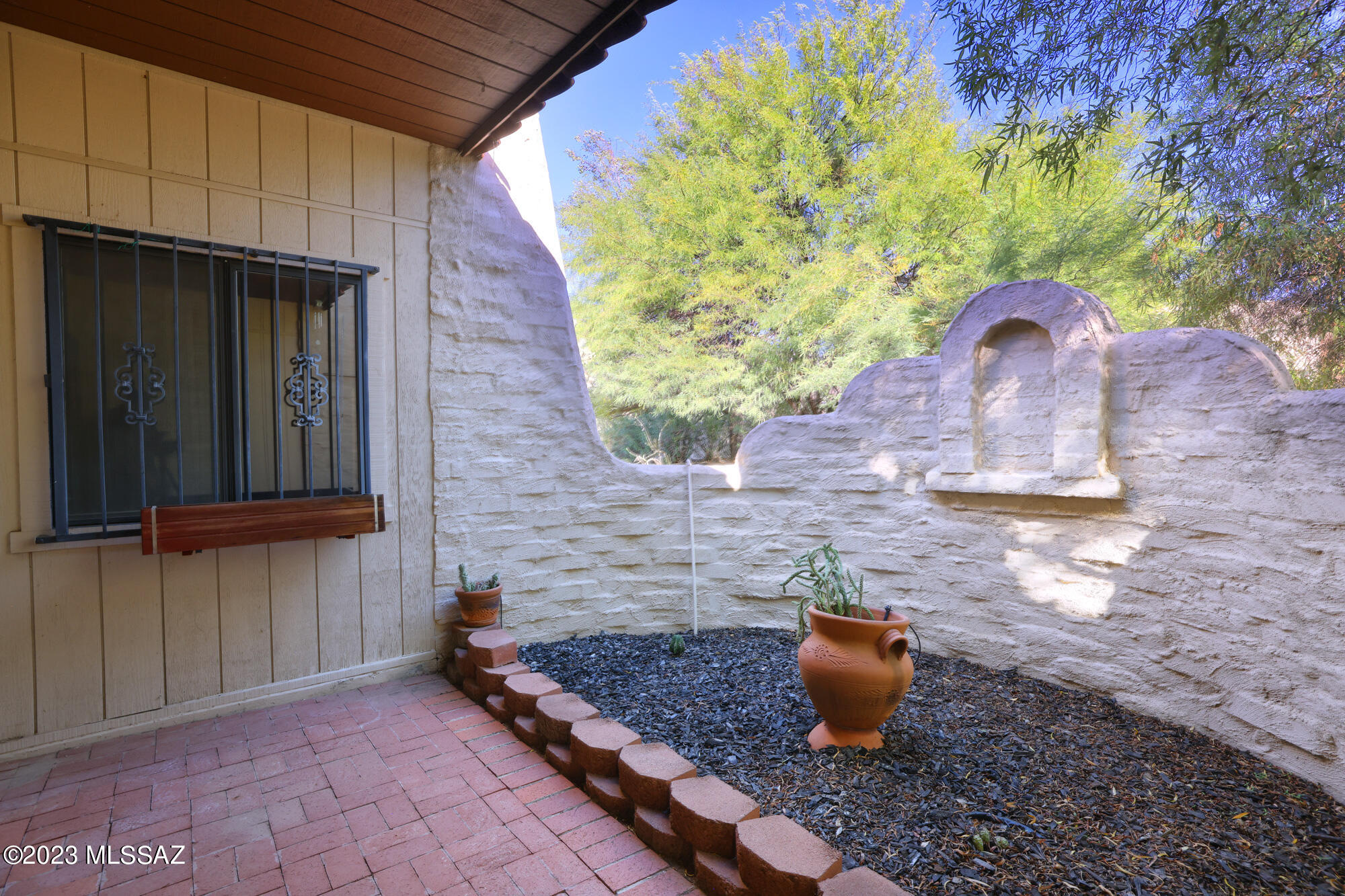 6161 N Calle De La Culebra