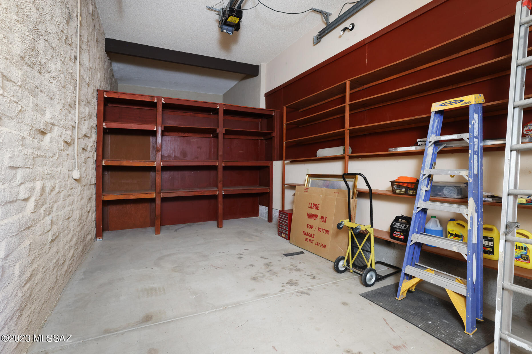 6161 N Calle De La Culebra