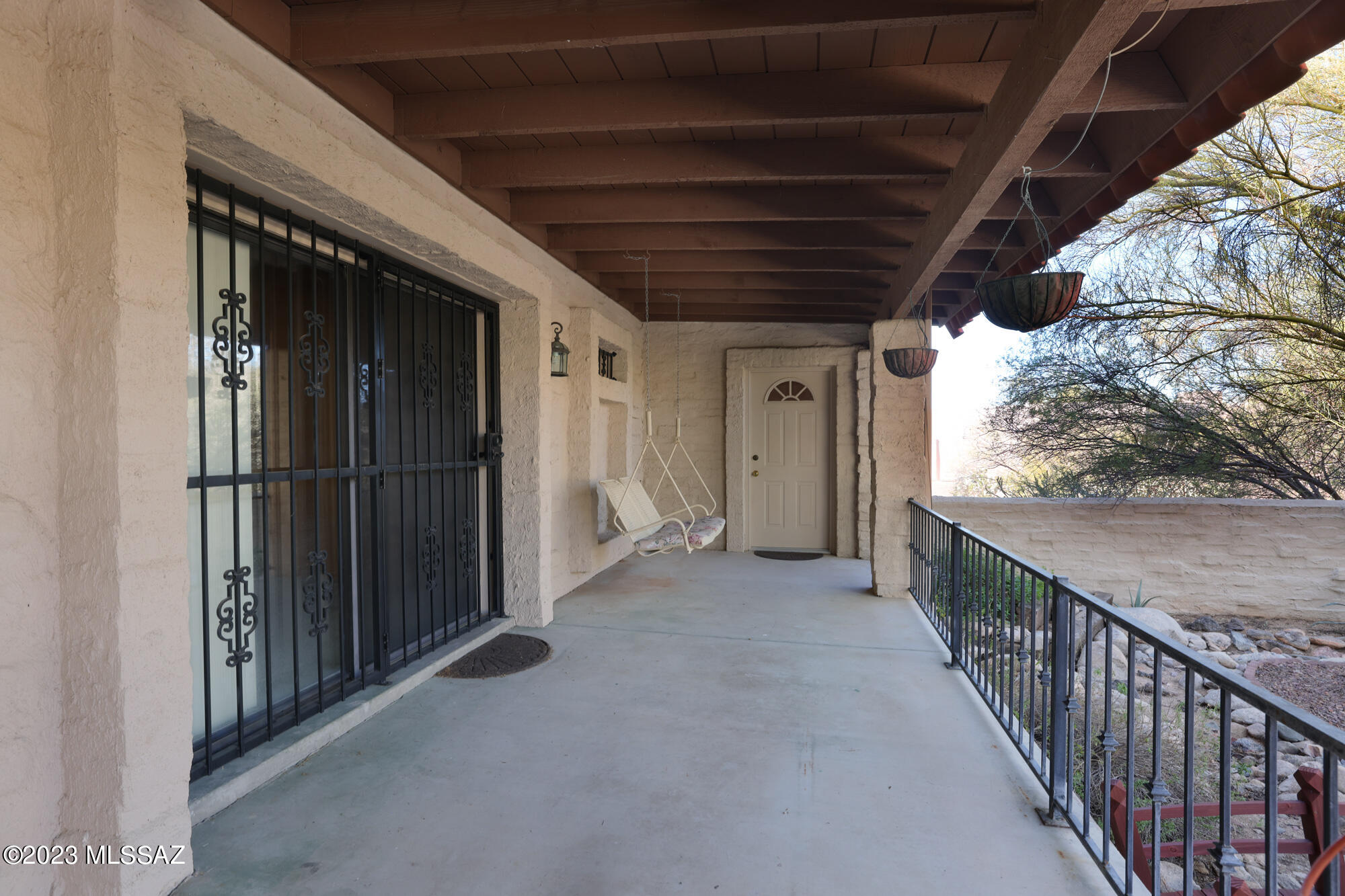 6161 N Calle De La Culebra