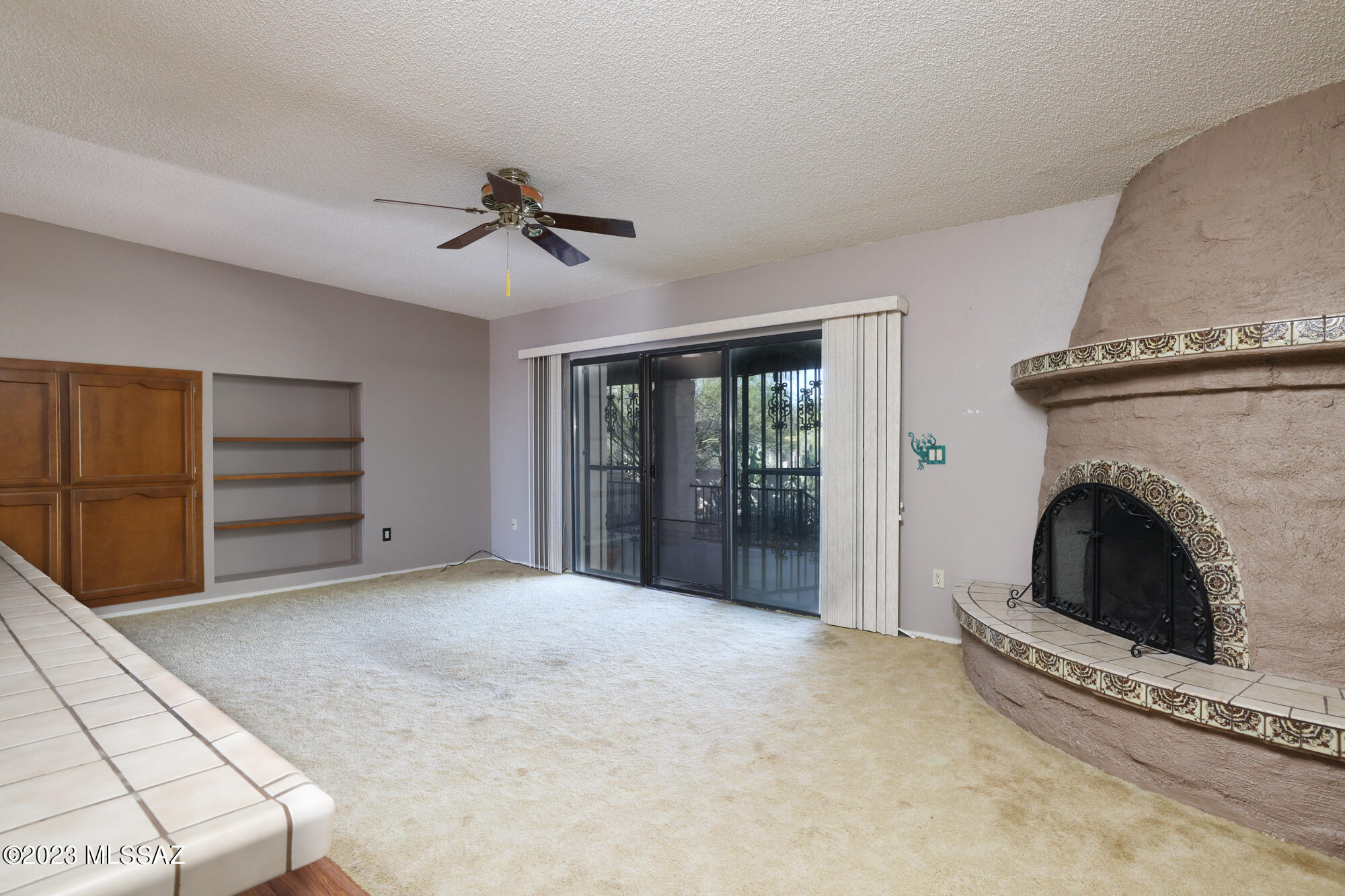 6161 N Calle De La Culebra
