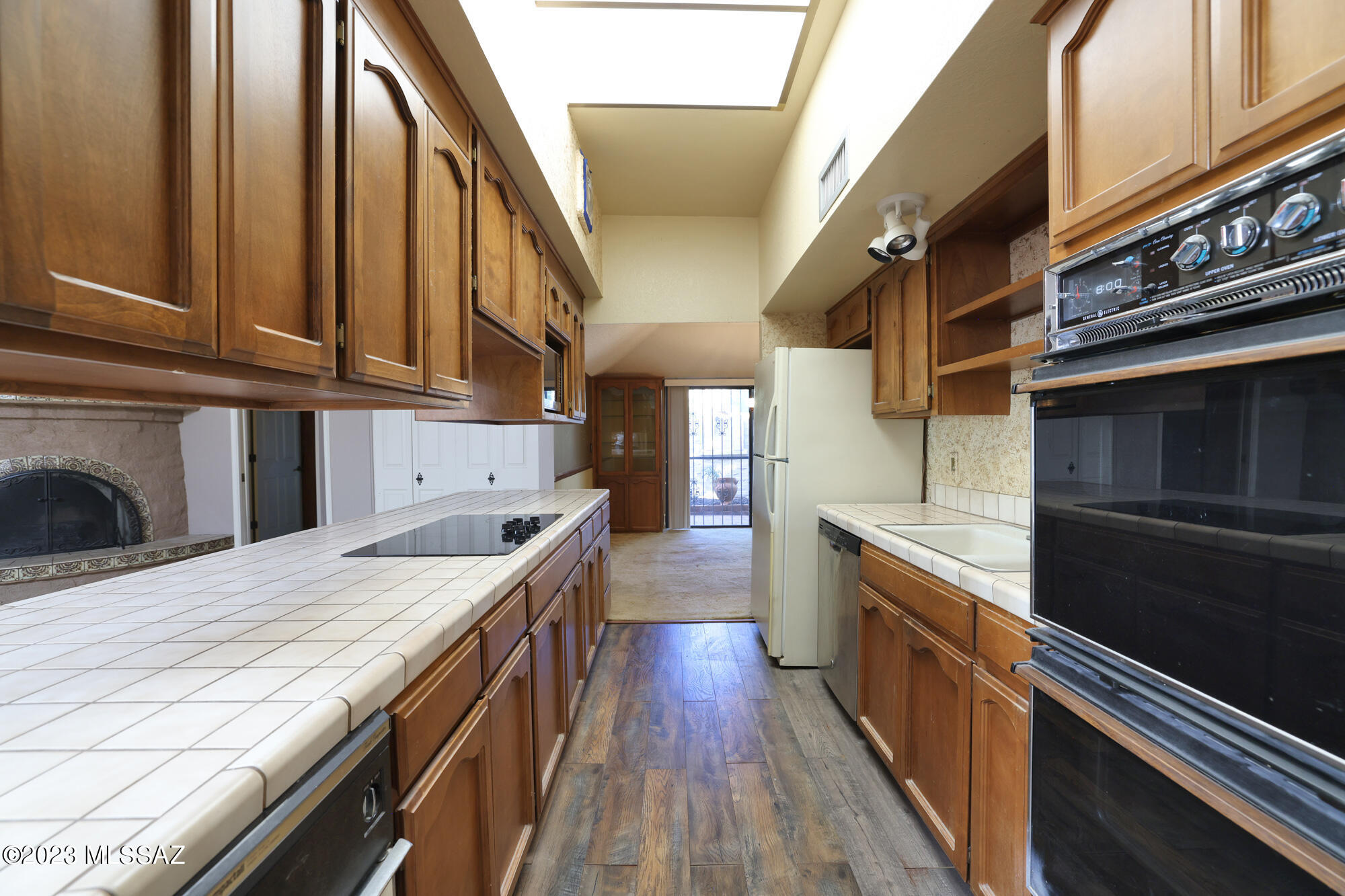 6161 N Calle De La Culebra