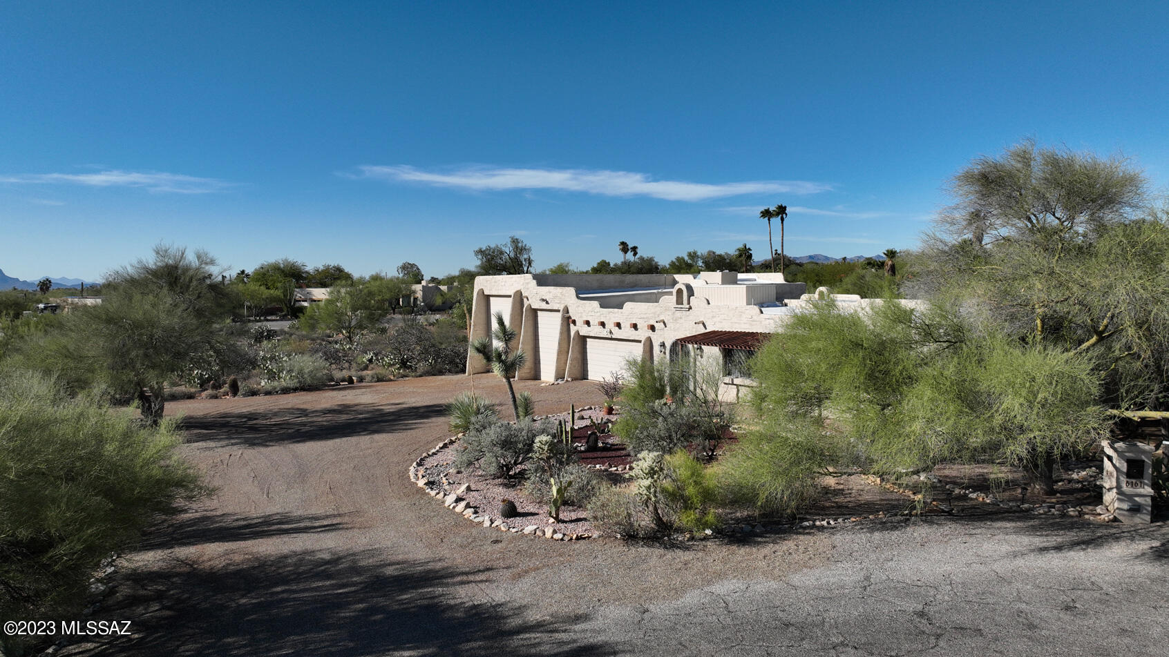 6161 N Calle De La Culebra