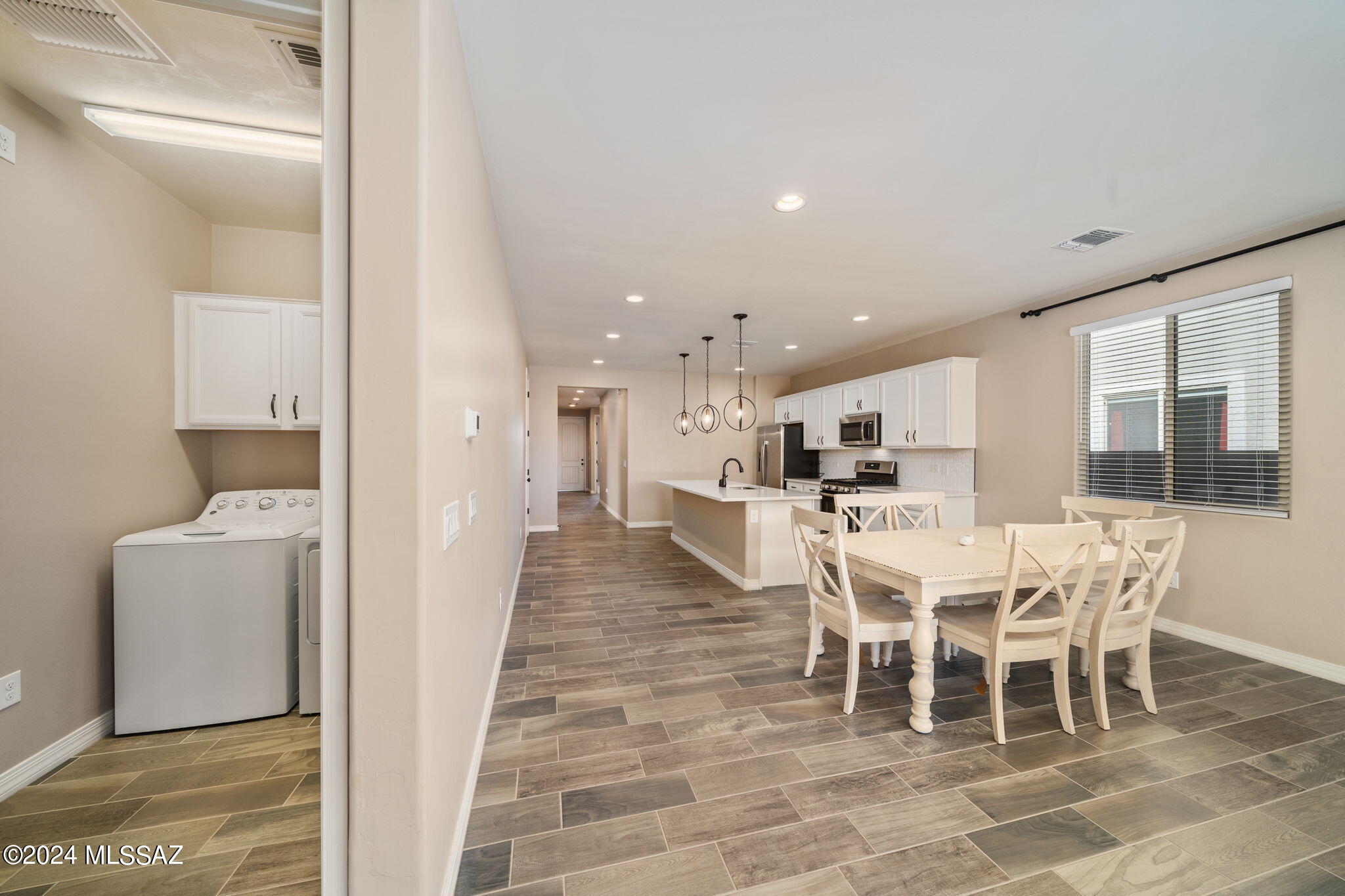 12334 N Amberwood Place