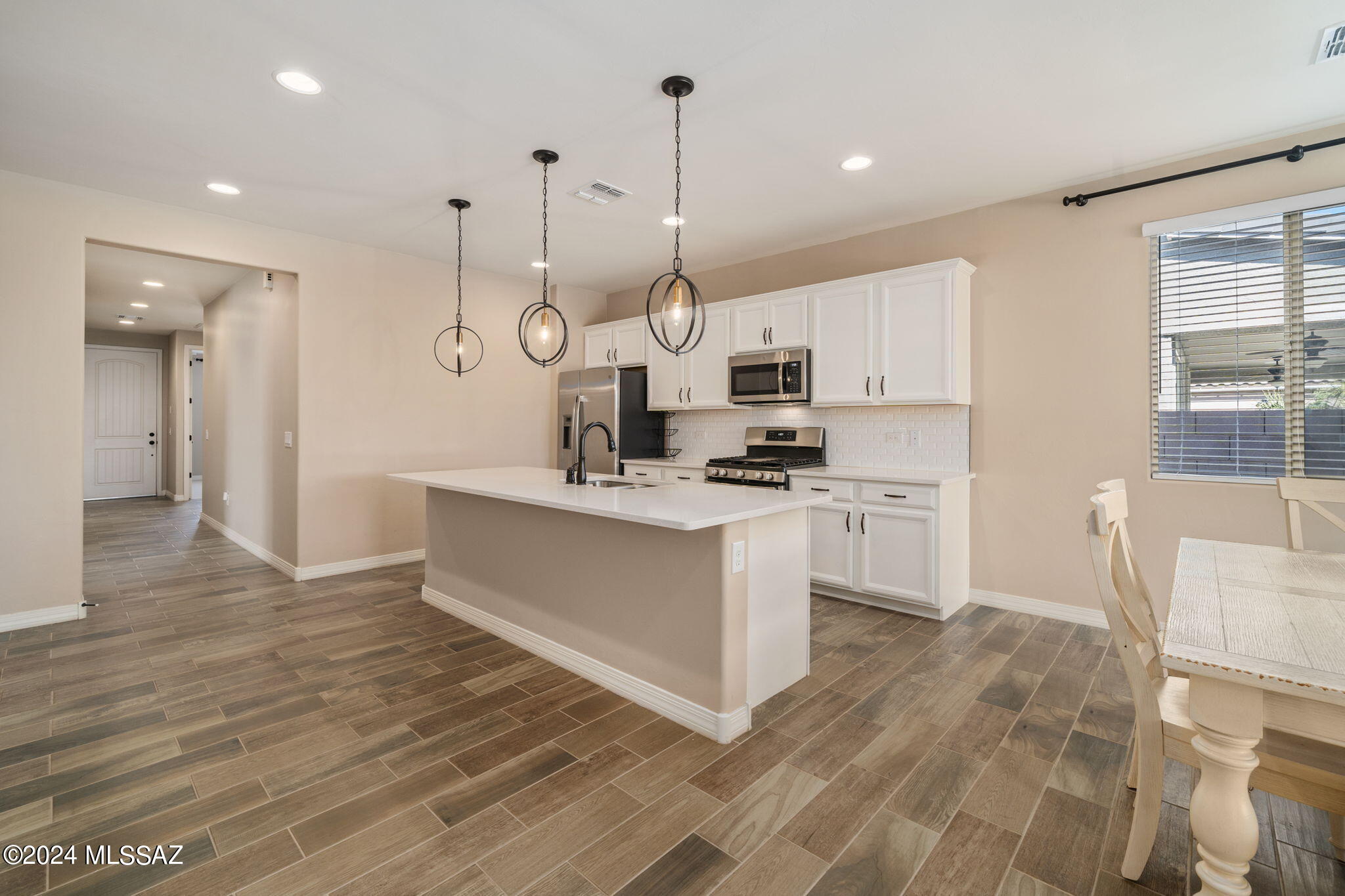 12334 N Amberwood Place