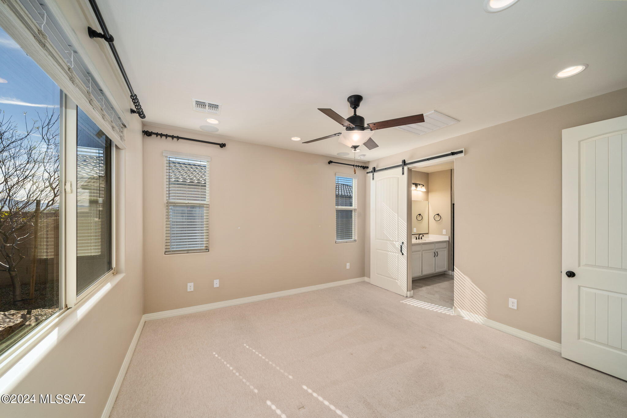 12334 N Amberwood Place