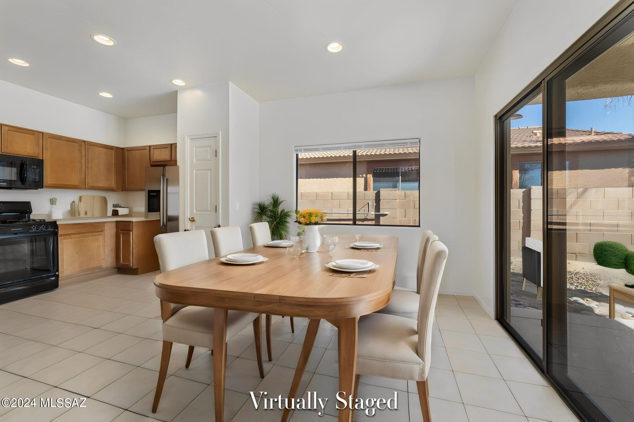 5465 W Bandtail Court