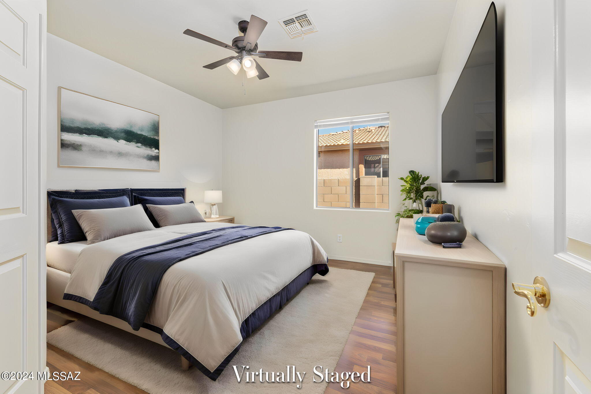 5465 W Bandtail Court