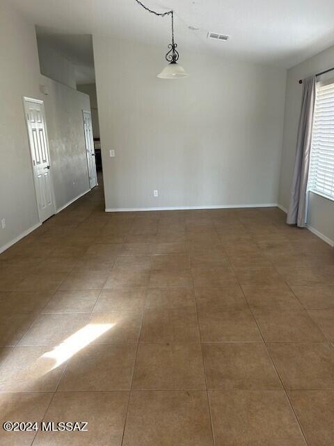 6968 W Avondale Place