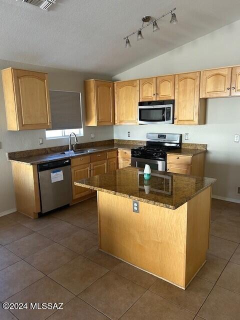 6968 W Avondale Place