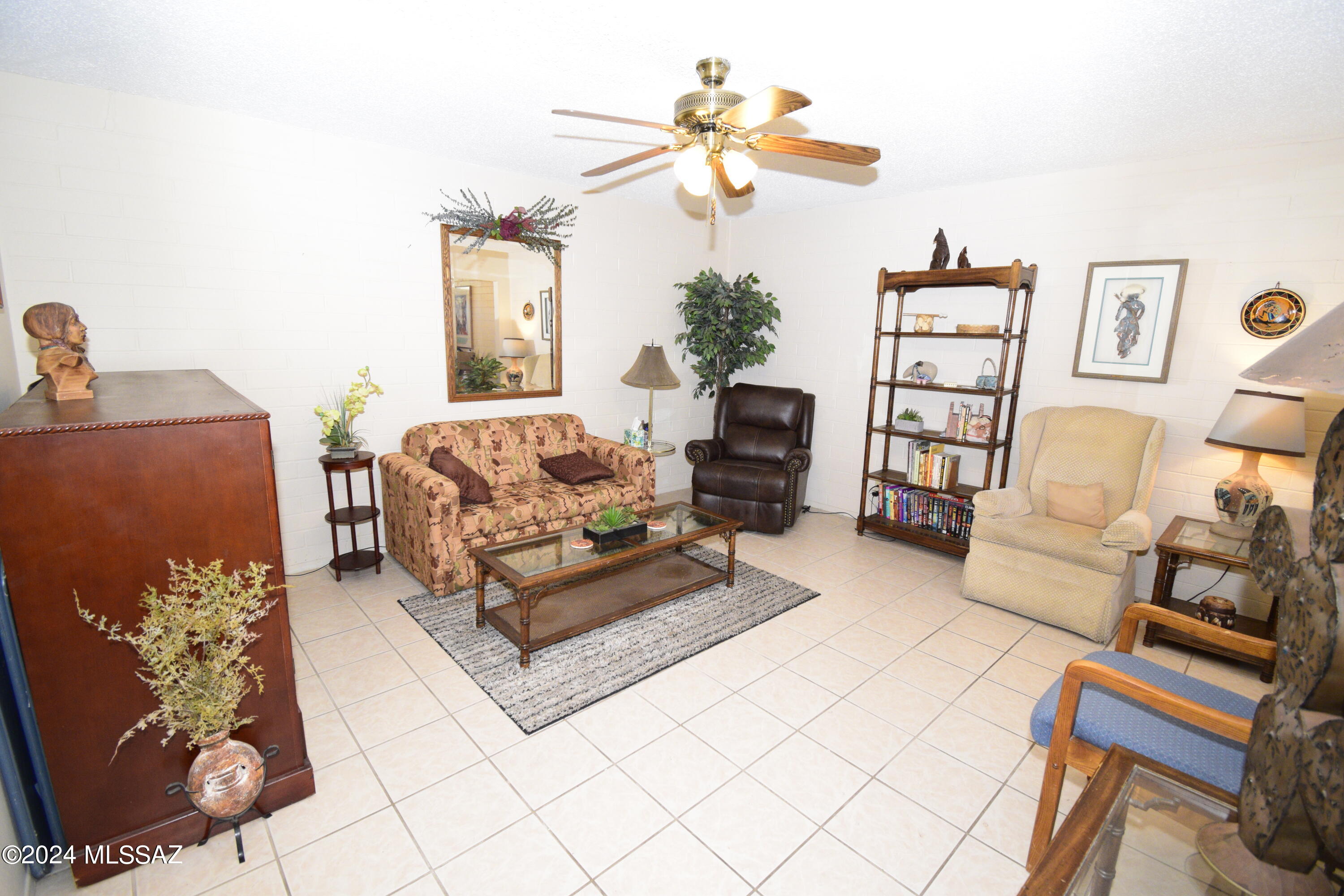 1715 S Jones Boulevard Unit: G-113