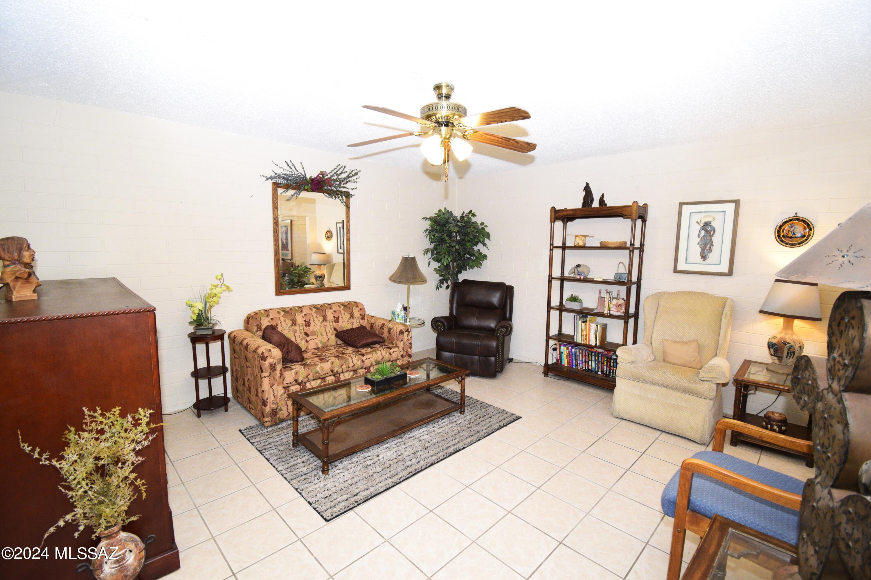 1715 S Jones Boulevard Unit: G-113