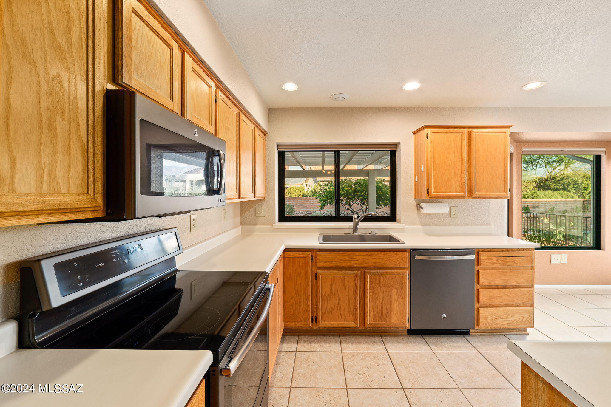 14382 N Alamo Canyon Drive