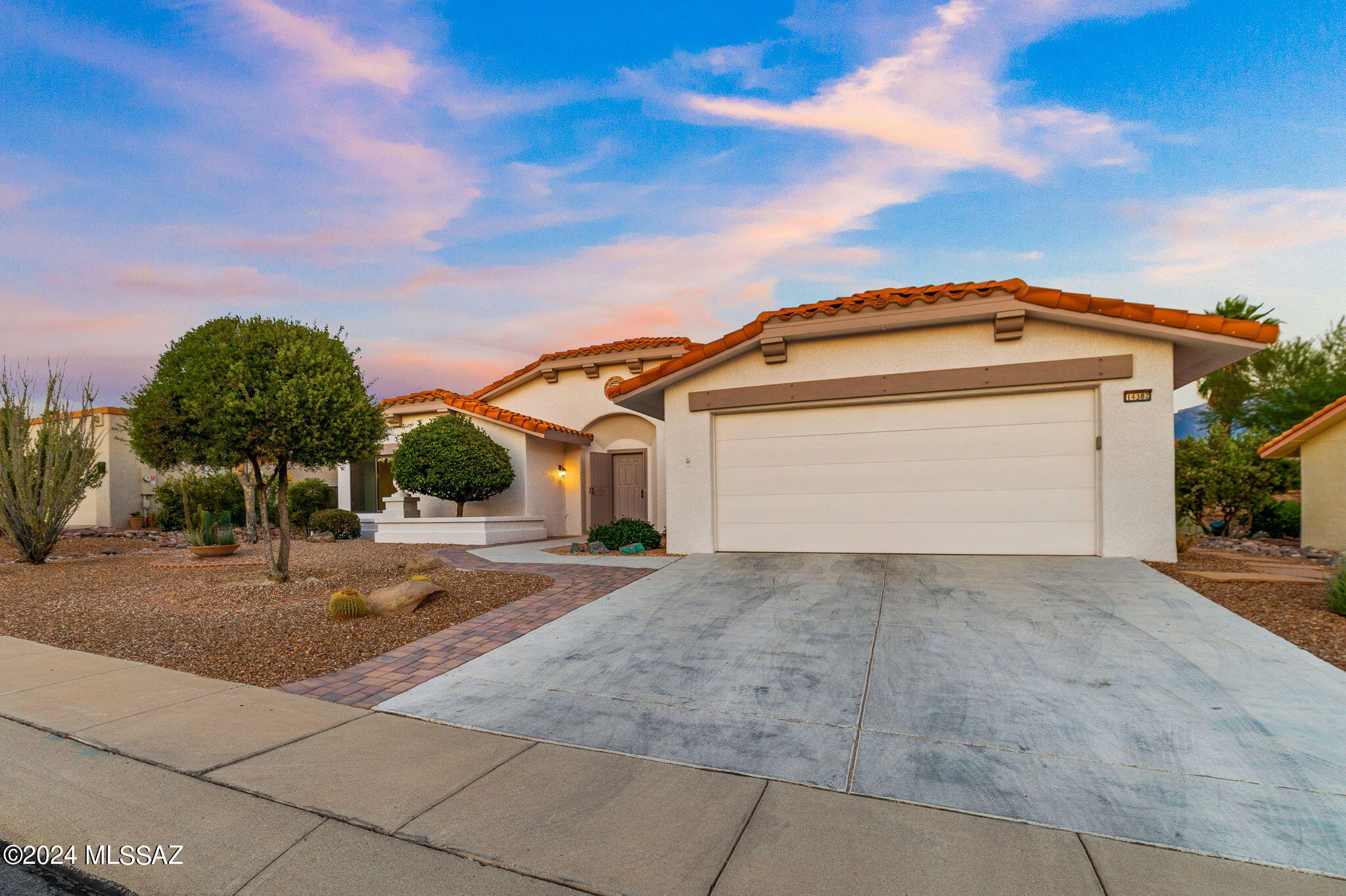 14382 N Alamo Canyon Drive