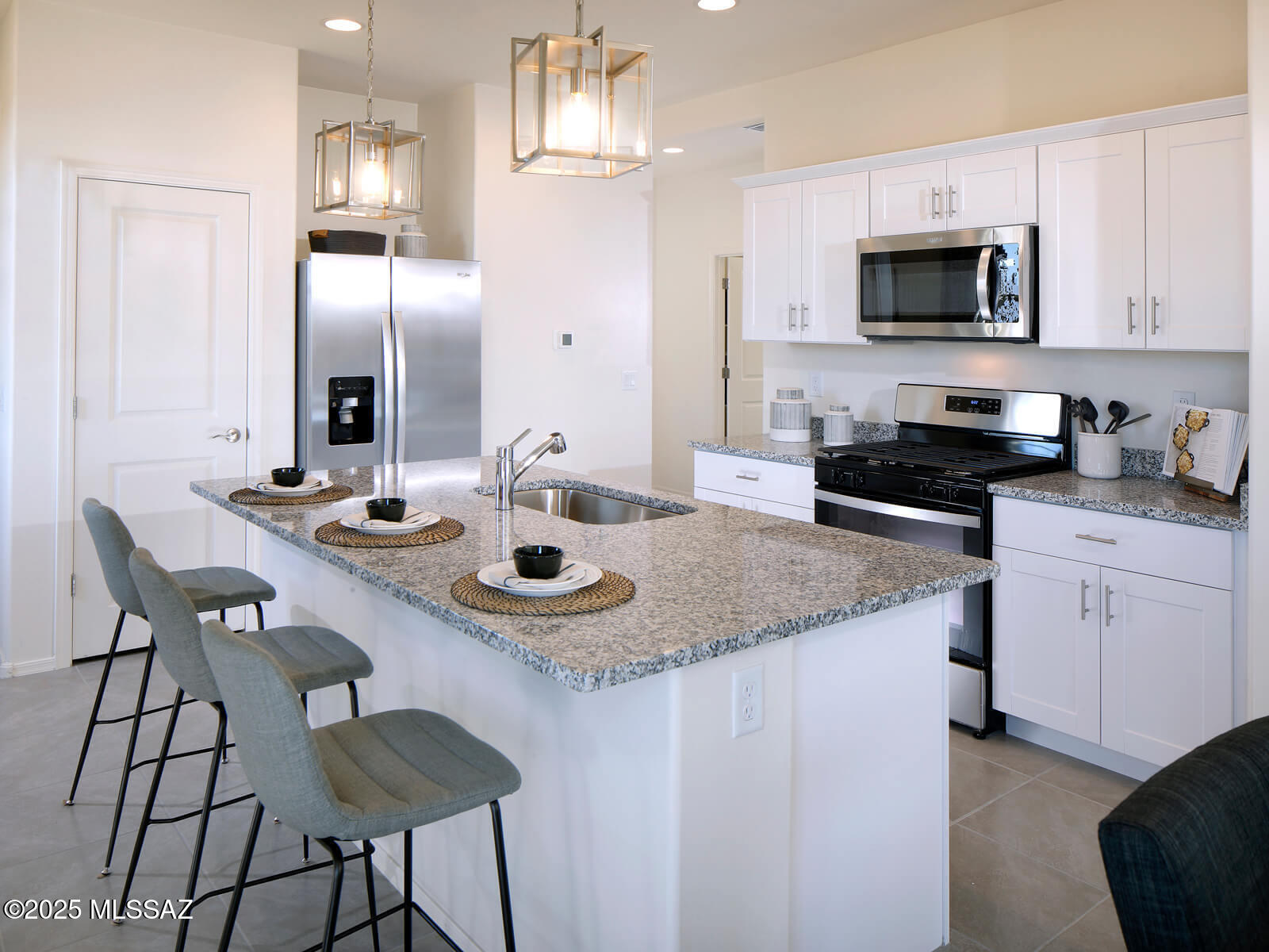 9890 N Solstice Avenue