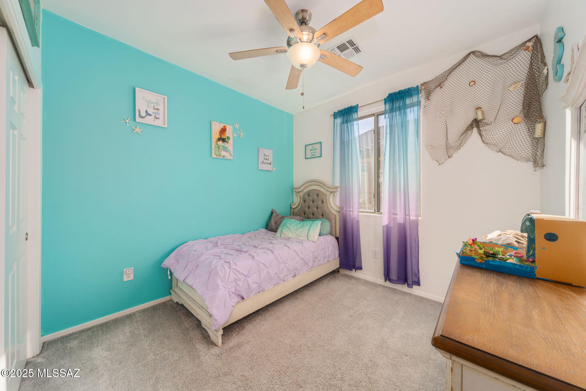 12637 N Greenberry Drive