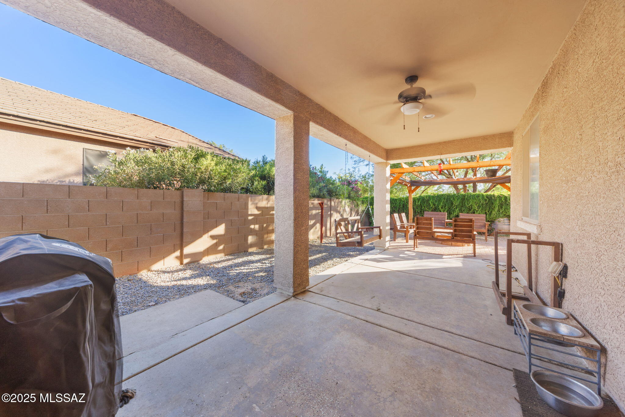 12637 N Greenberry Drive