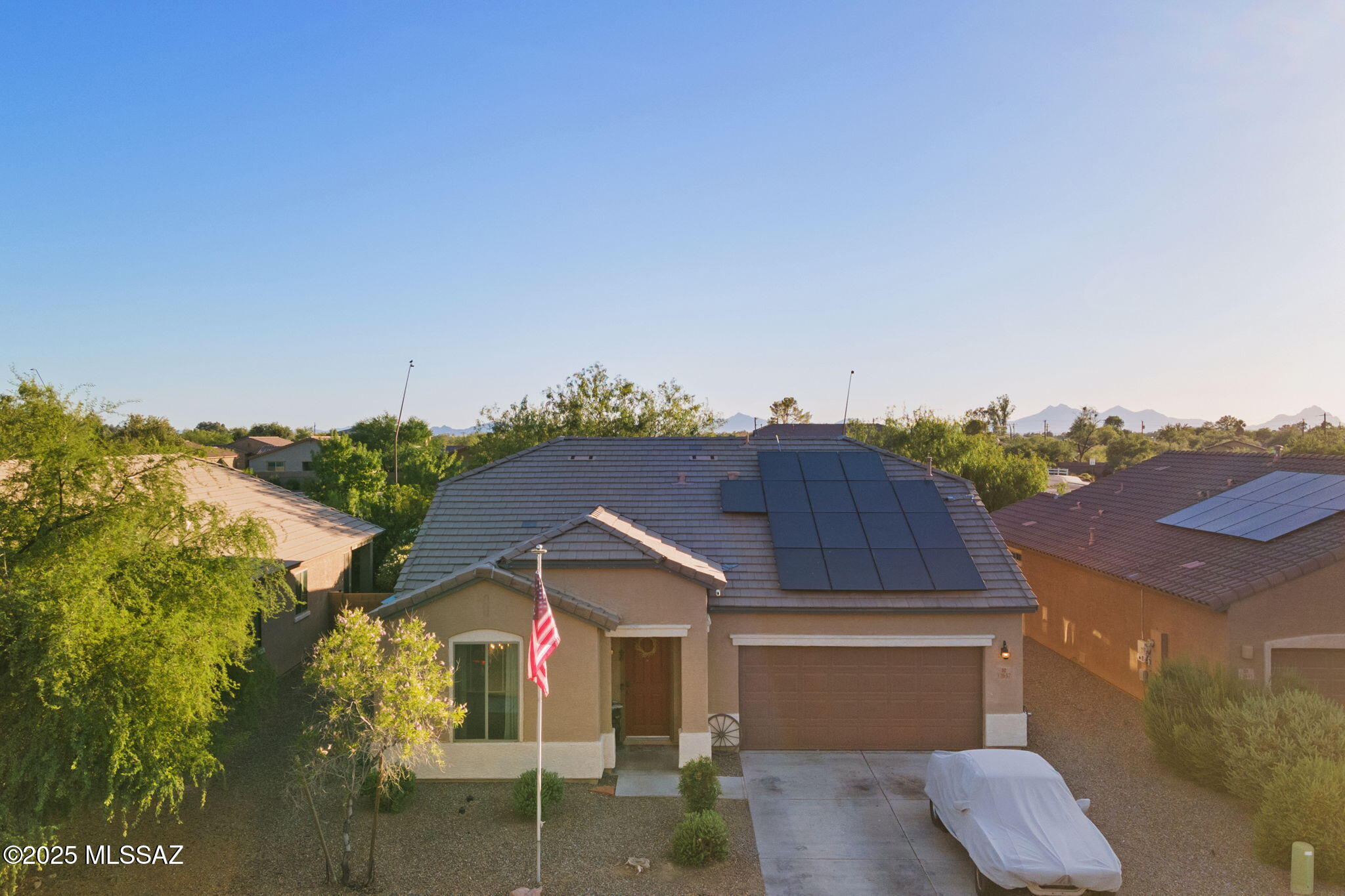 12637 N Greenberry Drive