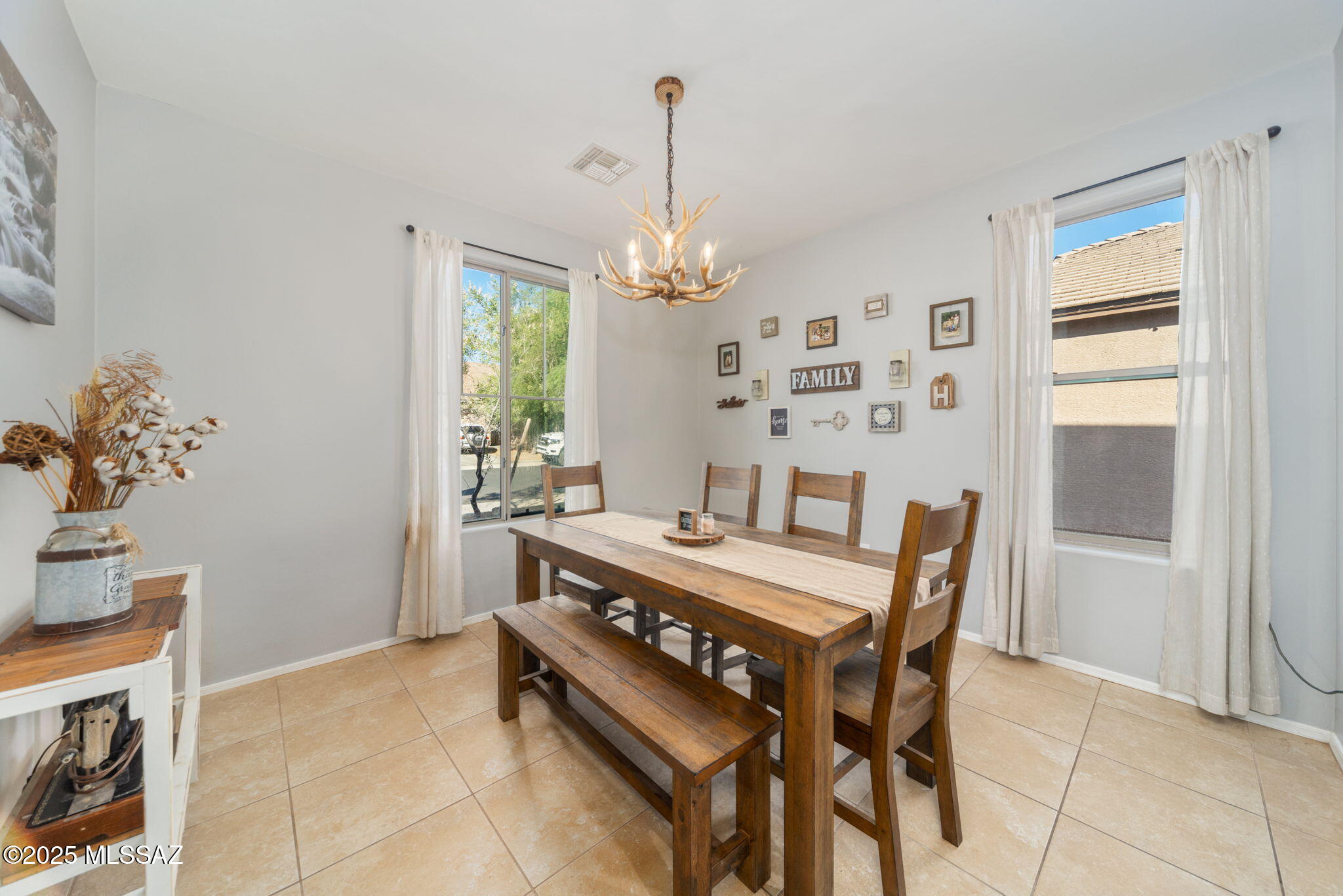 12637 N Greenberry Drive