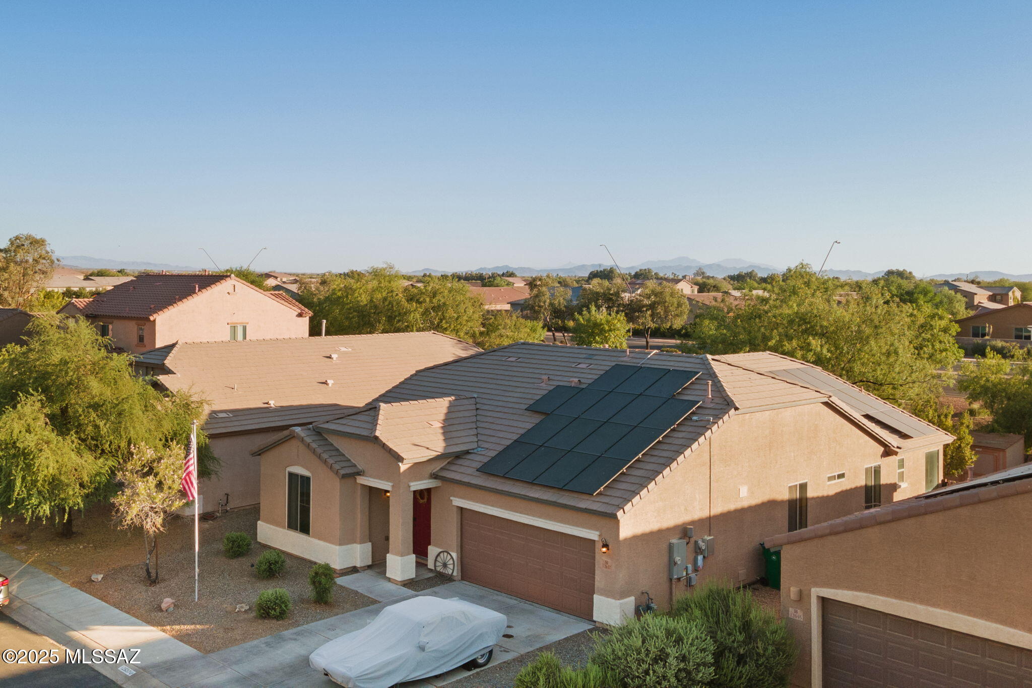 12637 N Greenberry Drive