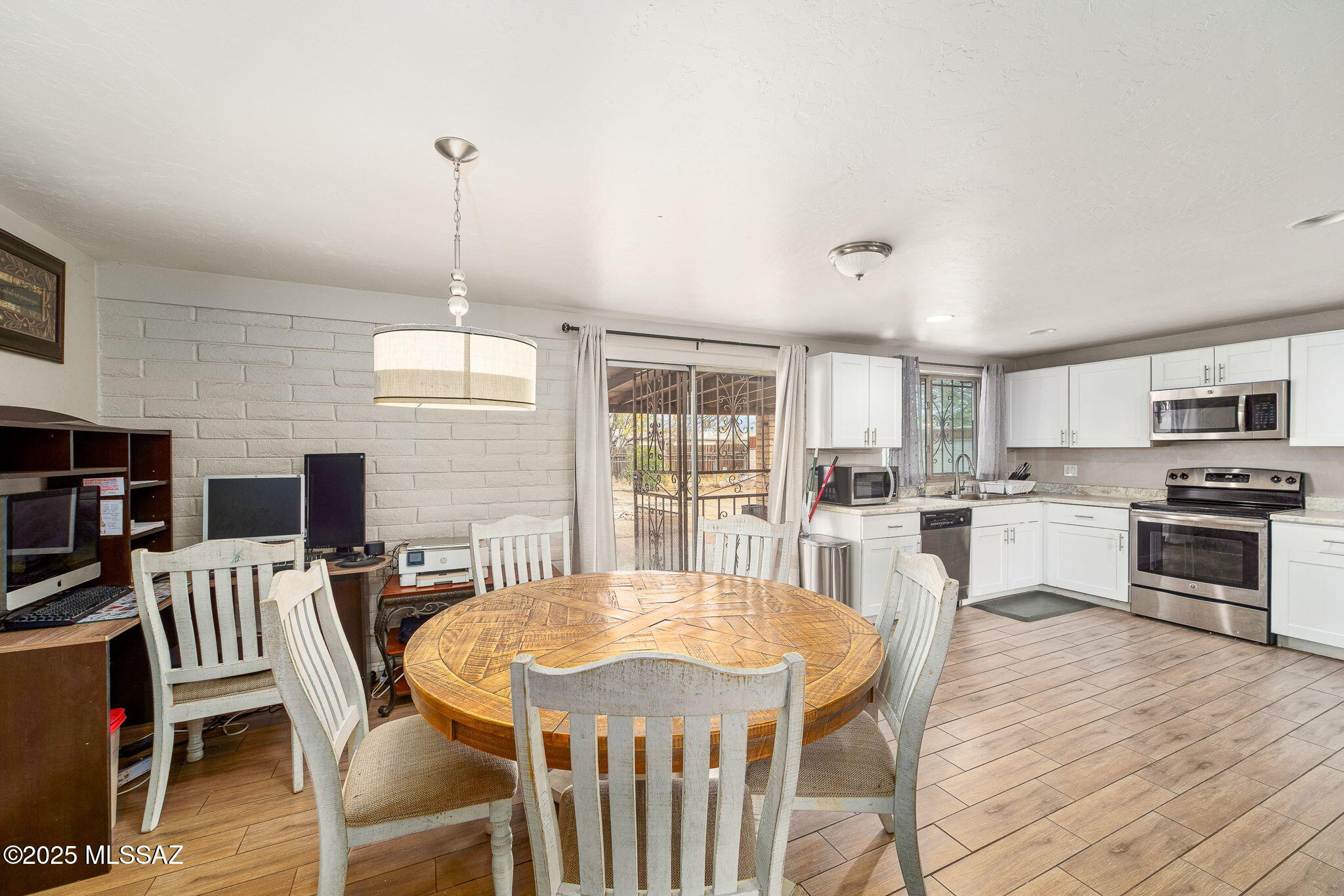 6761 S Paseo De Las Aguilas