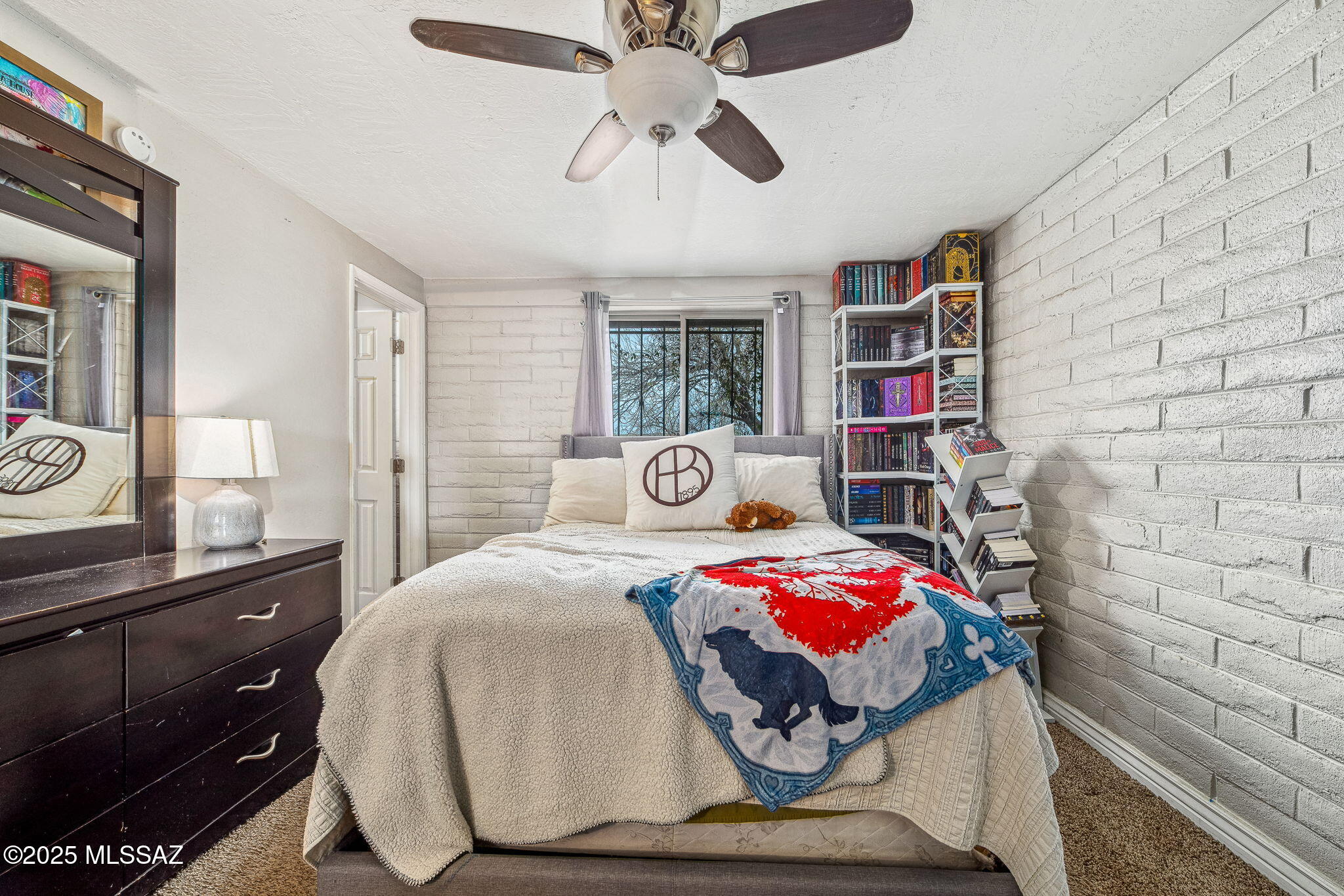 6761 S Paseo De Las Aguilas